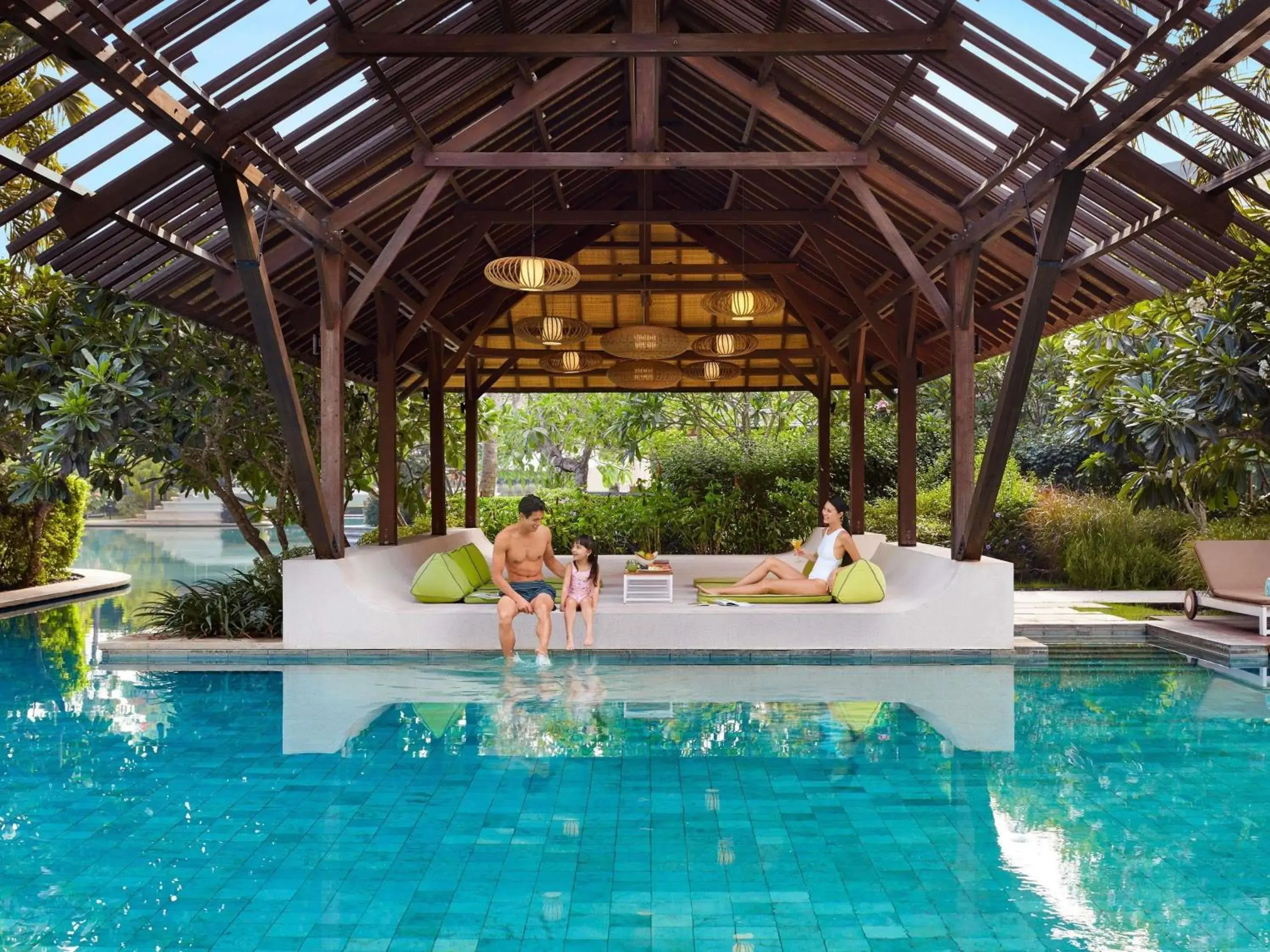 Pool view in Mövenpick Resort & Spa Jimbaran Bali Pool view in Mövenpick Resort & Spa Jimbaran Bali