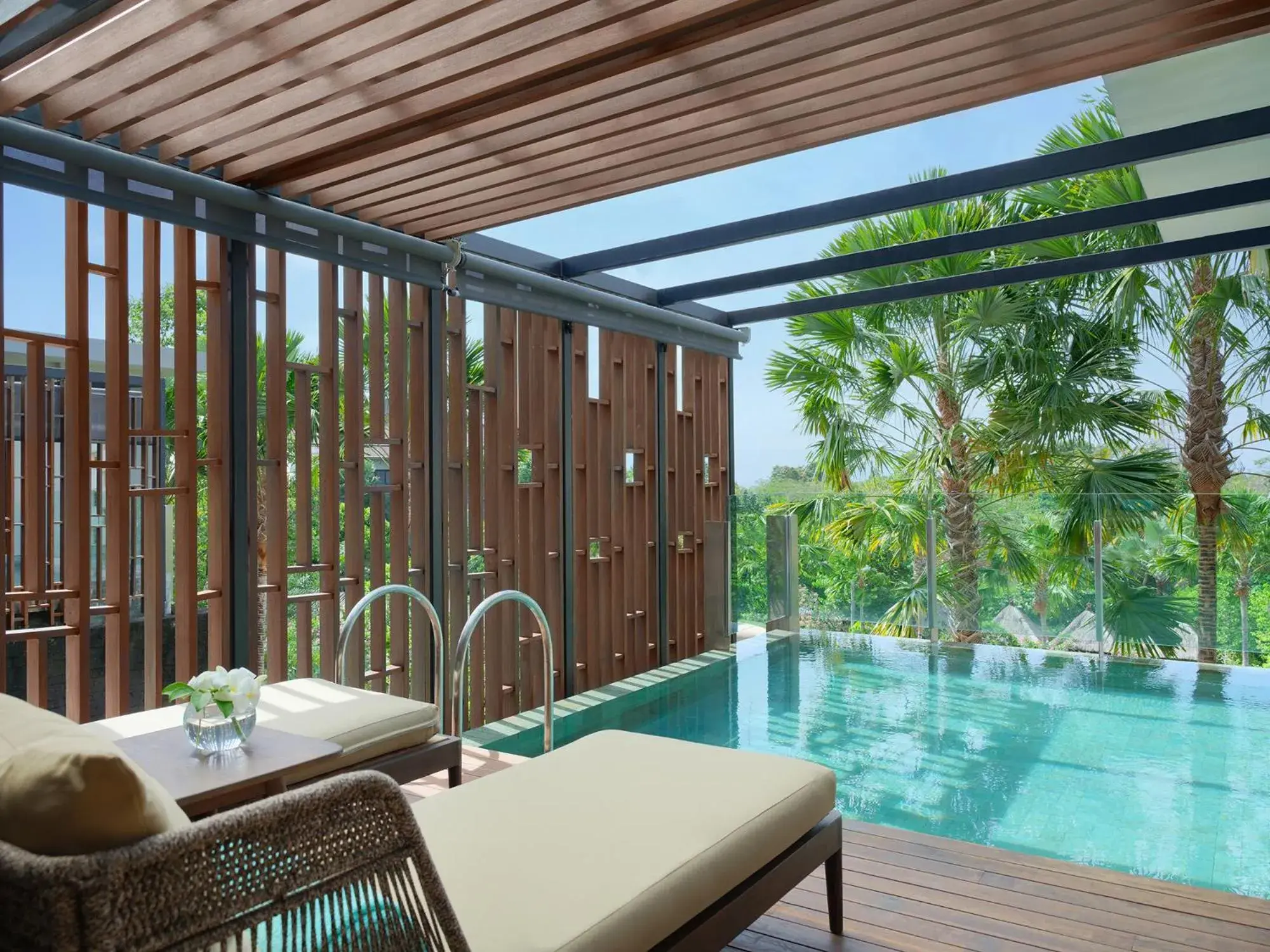 Pool view in Mövenpick Resort & Spa Jimbaran Bali Pool view in Mövenpick Resort & Spa Jimbaran Bali