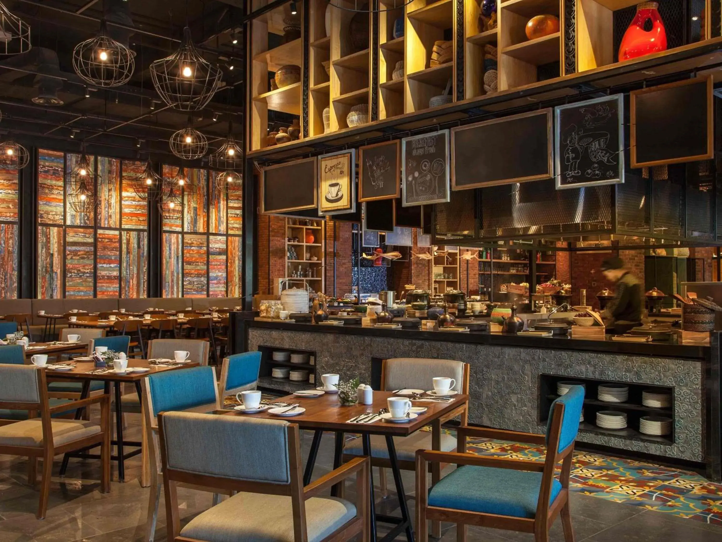 Restaurant/places to eat in Mövenpick Resort & Spa Jimbaran Bali Restaurant/places to eat in Mövenpick Resort & Spa Jimbaran Bali