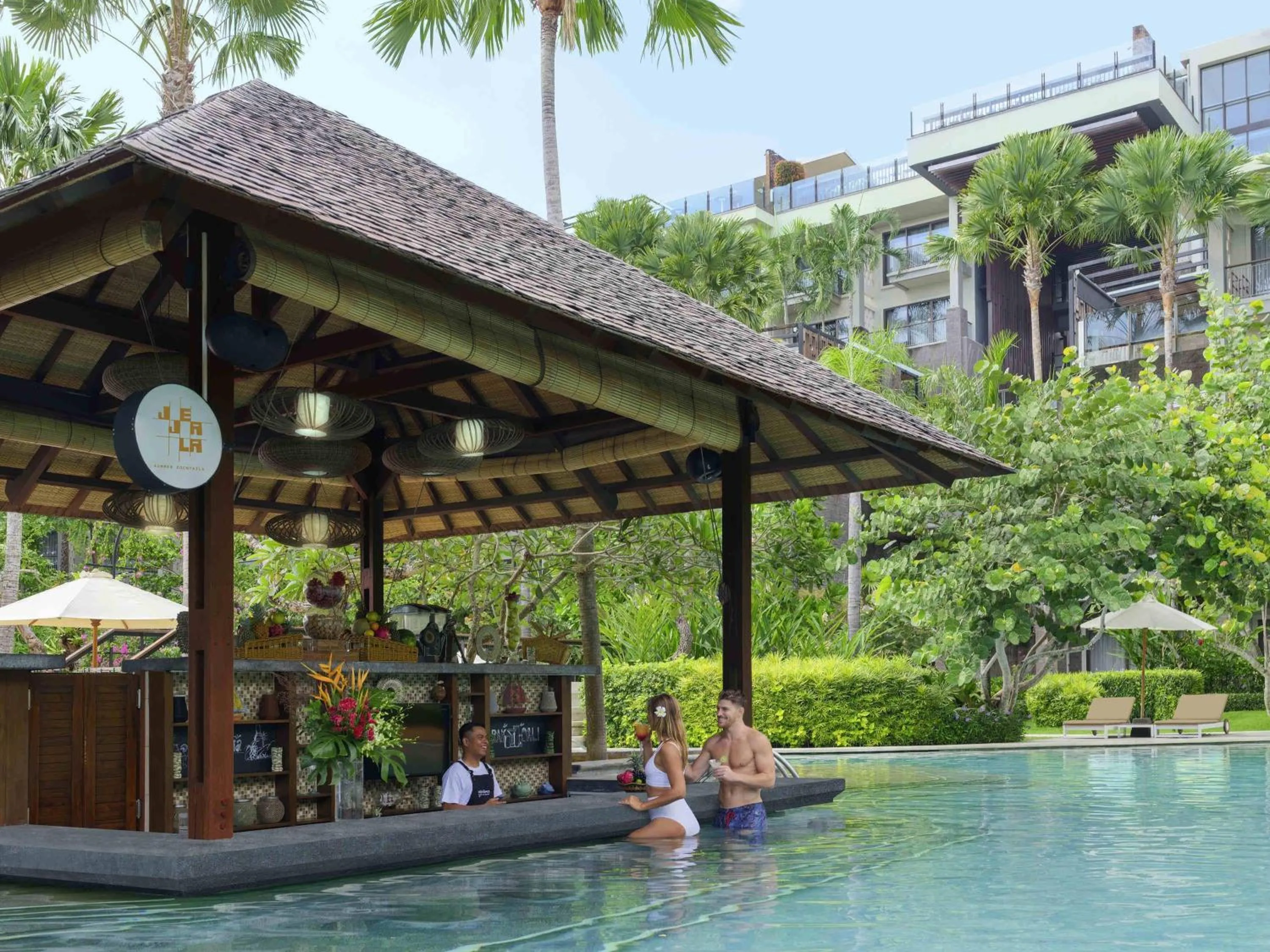 Lounge or bar in Mövenpick Resort & Spa Jimbaran Bali