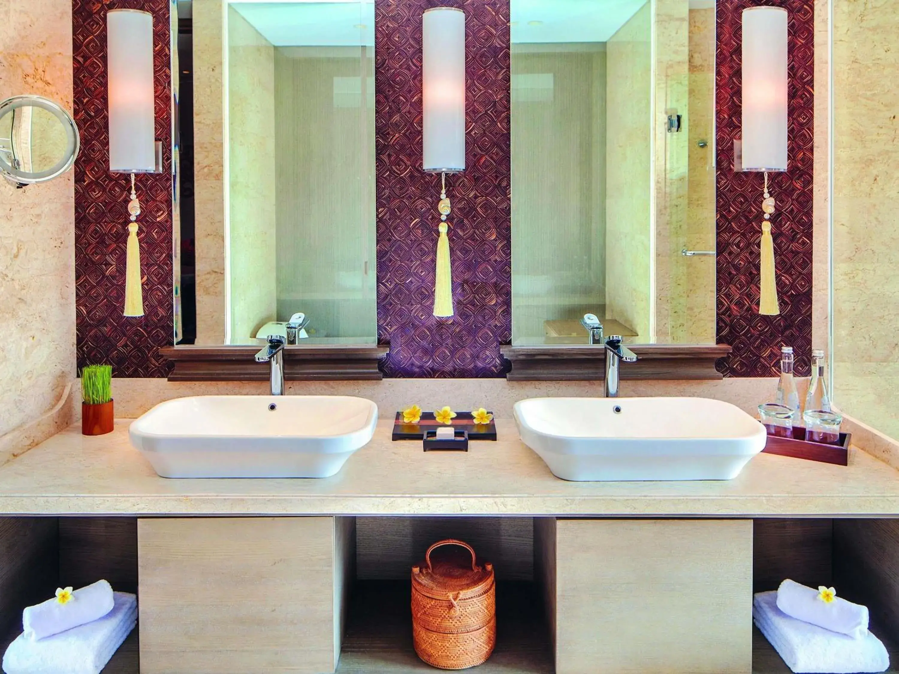 Bedroom in Mövenpick Resort & Spa Jimbaran Bali Bedroom in Mövenpick Resort & Spa Jimbaran Bali