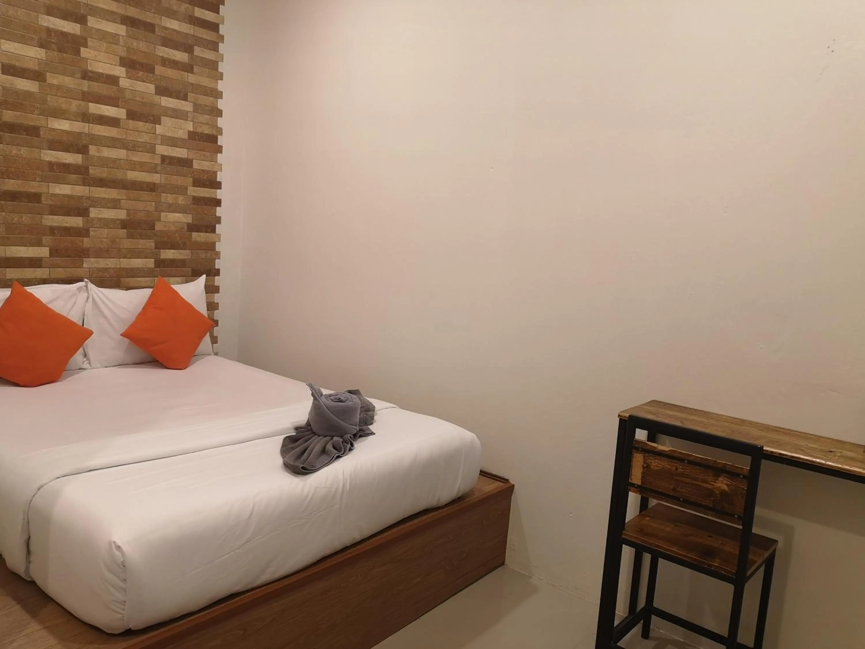 Bed in Samed Your House