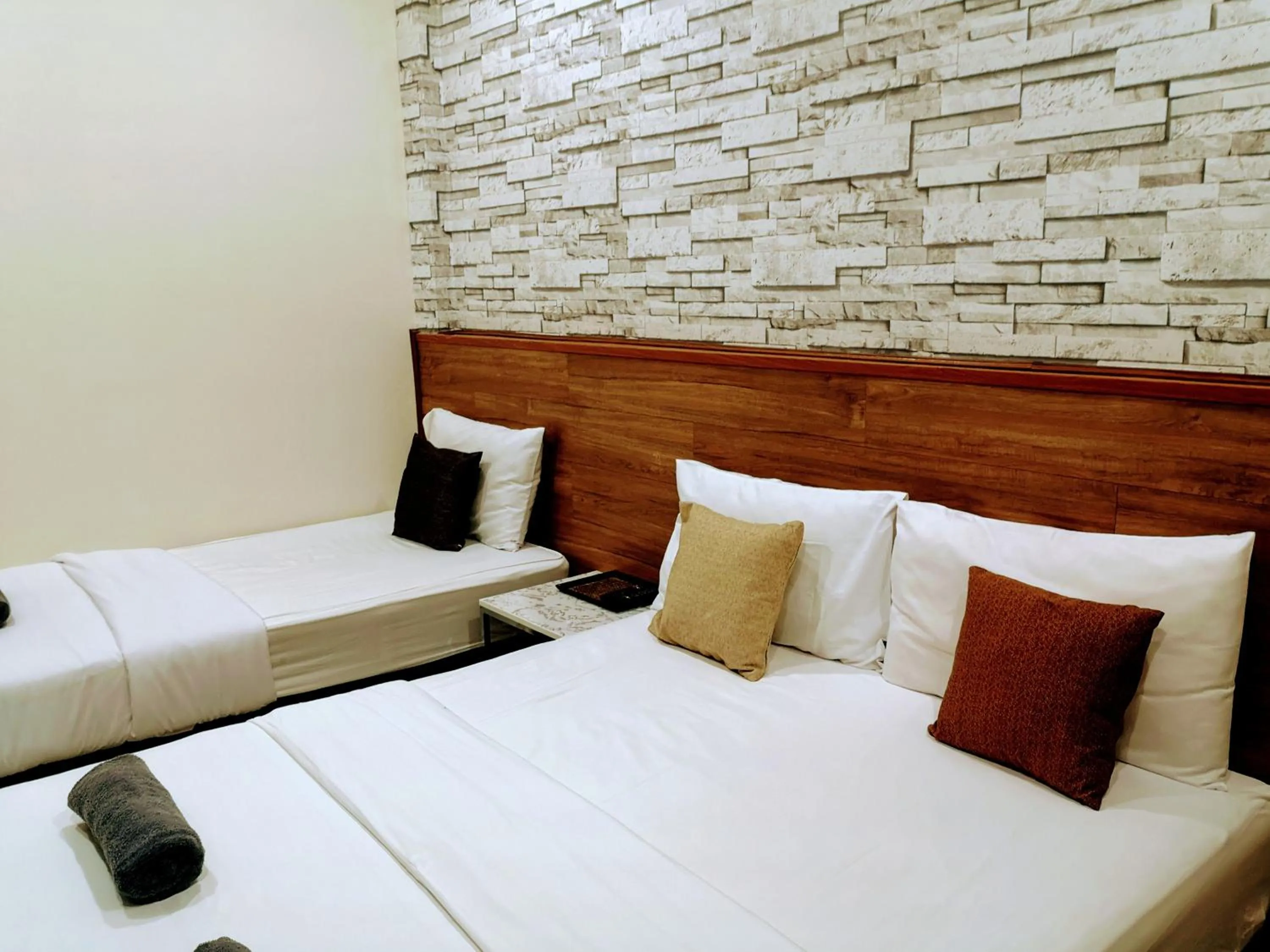 Bed in Samed Your House