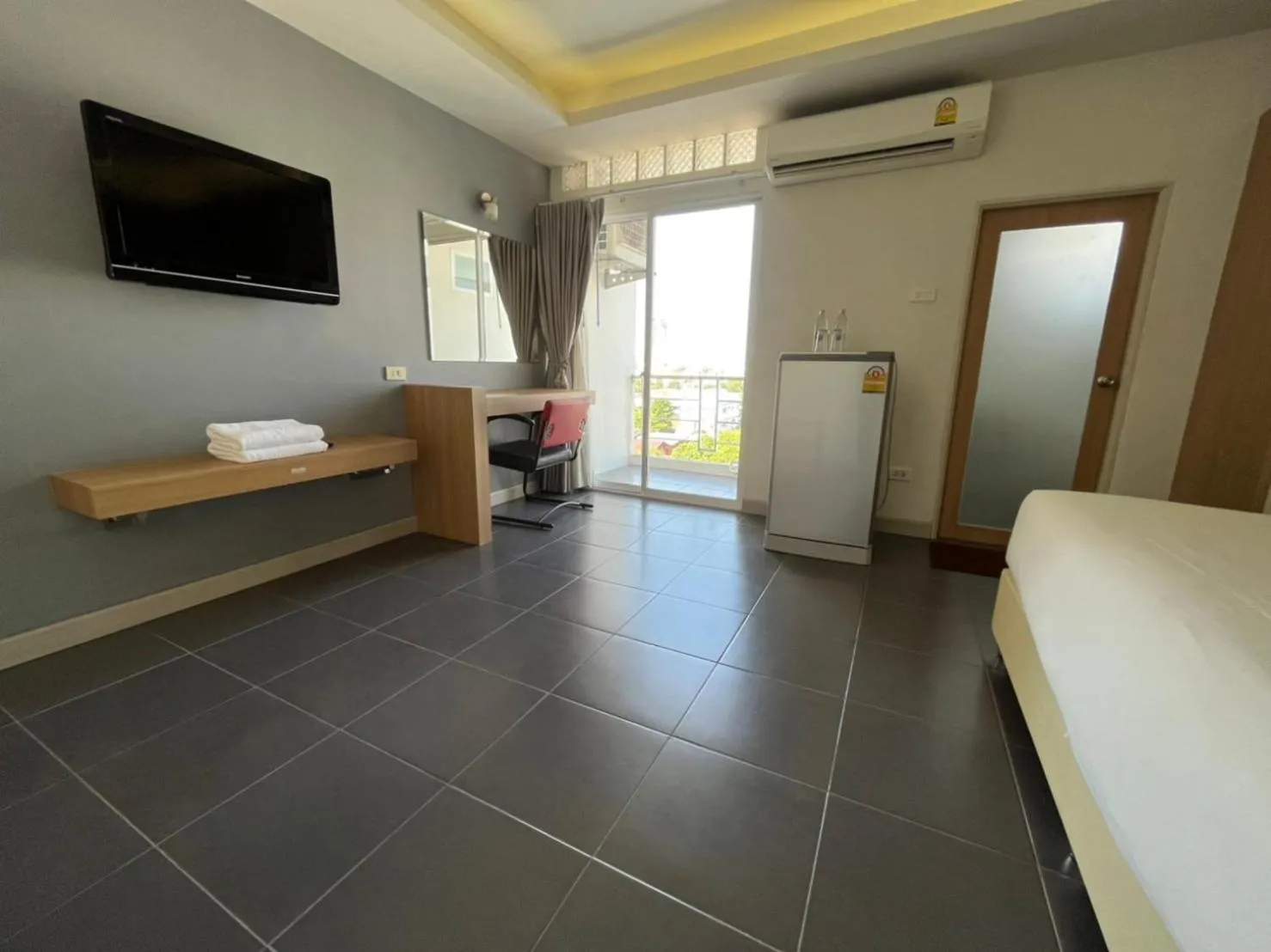 Bedroom, Bed in Wesahh Homeplace