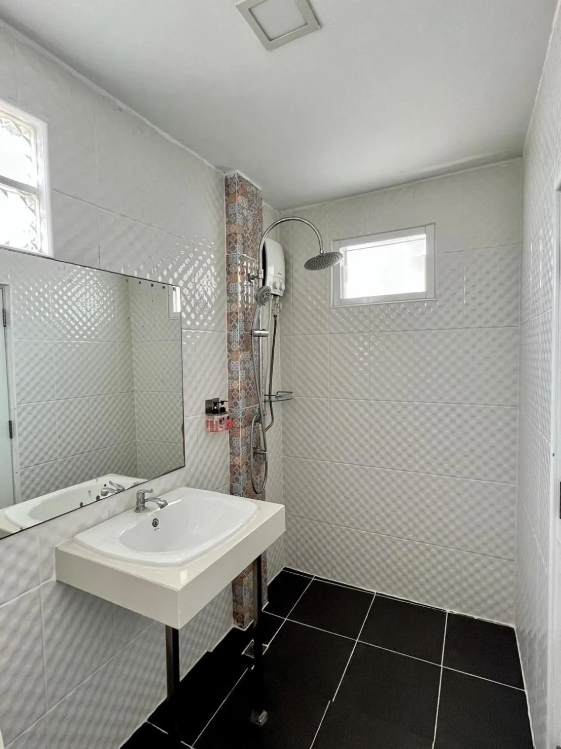 Bathroom in Wesahh Homeplace