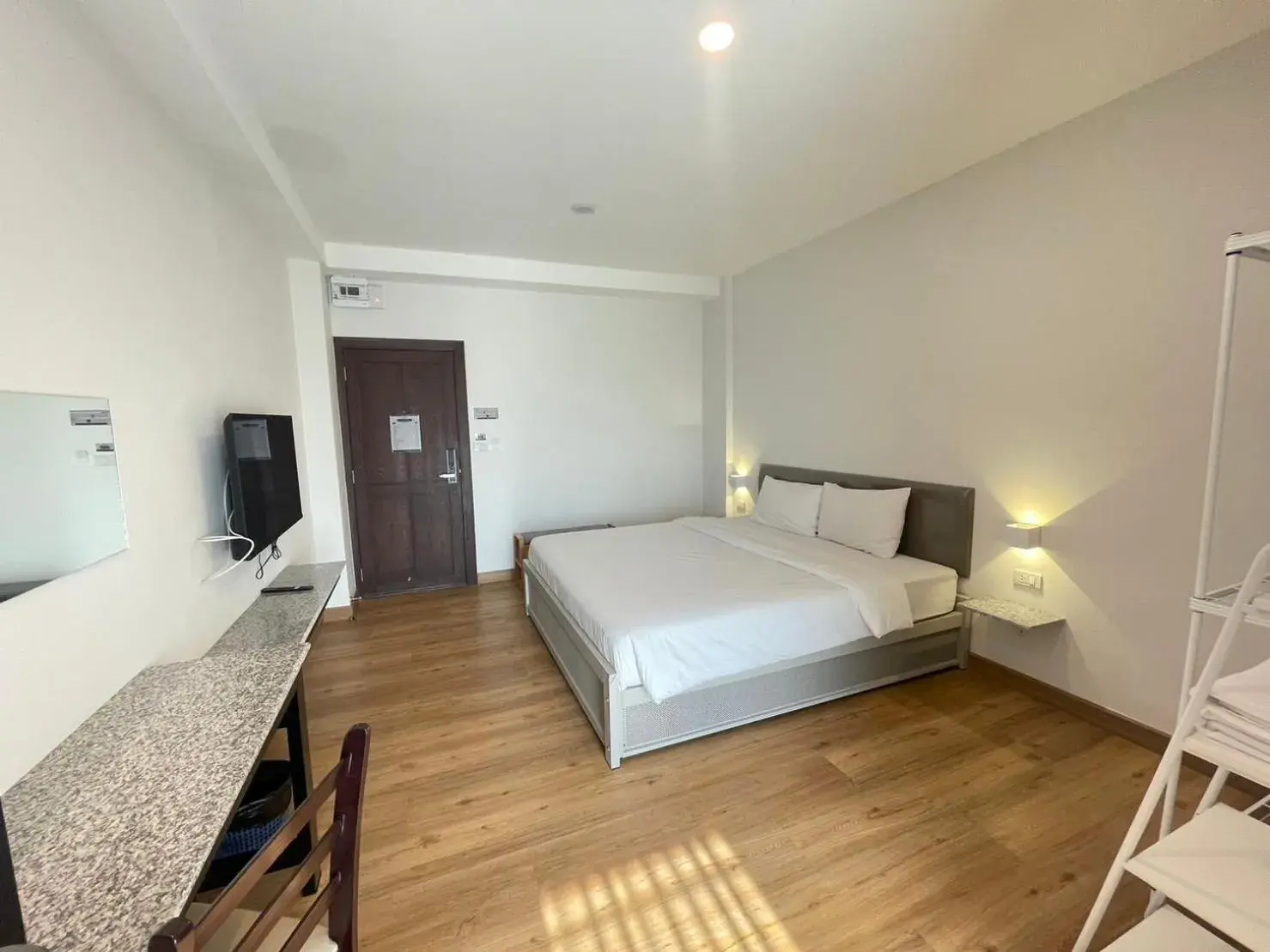 Bed in Chonlapruk Lakeside Hotel Bed in Chonlapruk Lakeside Hotel