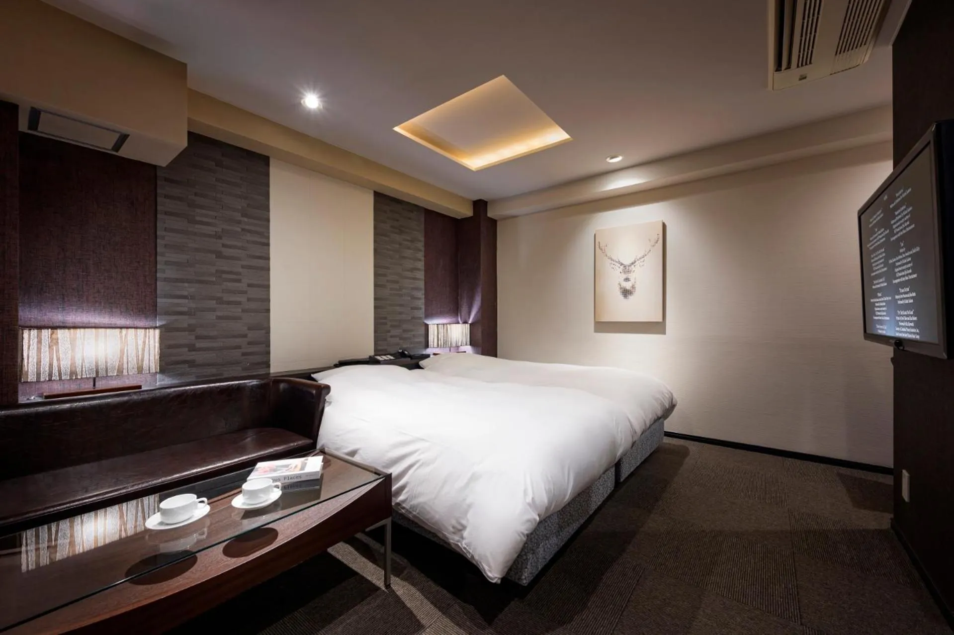 Bed in Hotel COREST (Adult Only)