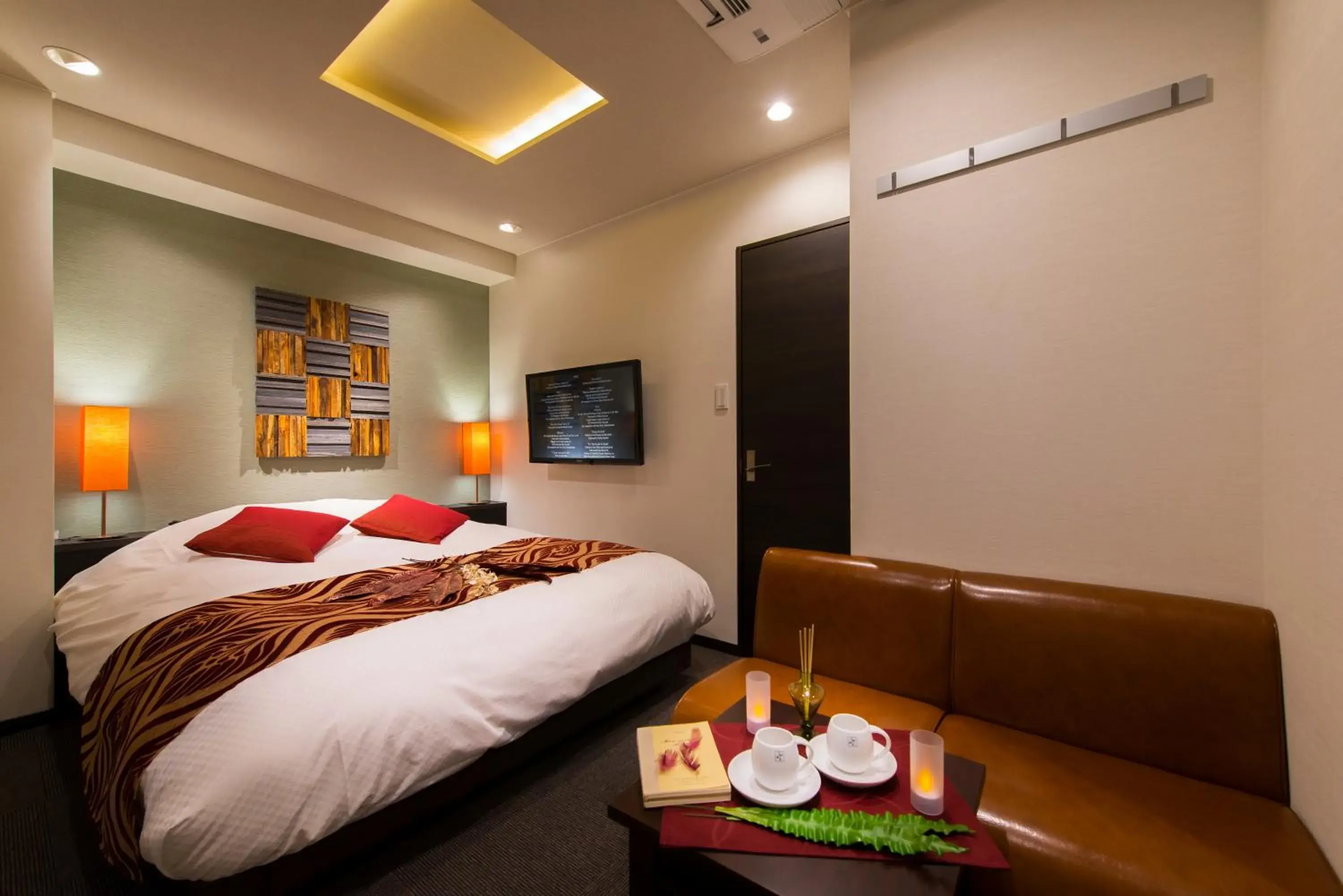 Photo of the whole room, Bed in Hotel COREST (Adult Only) Photo of the whole room, Bed in Hotel COREST (Adult Only)