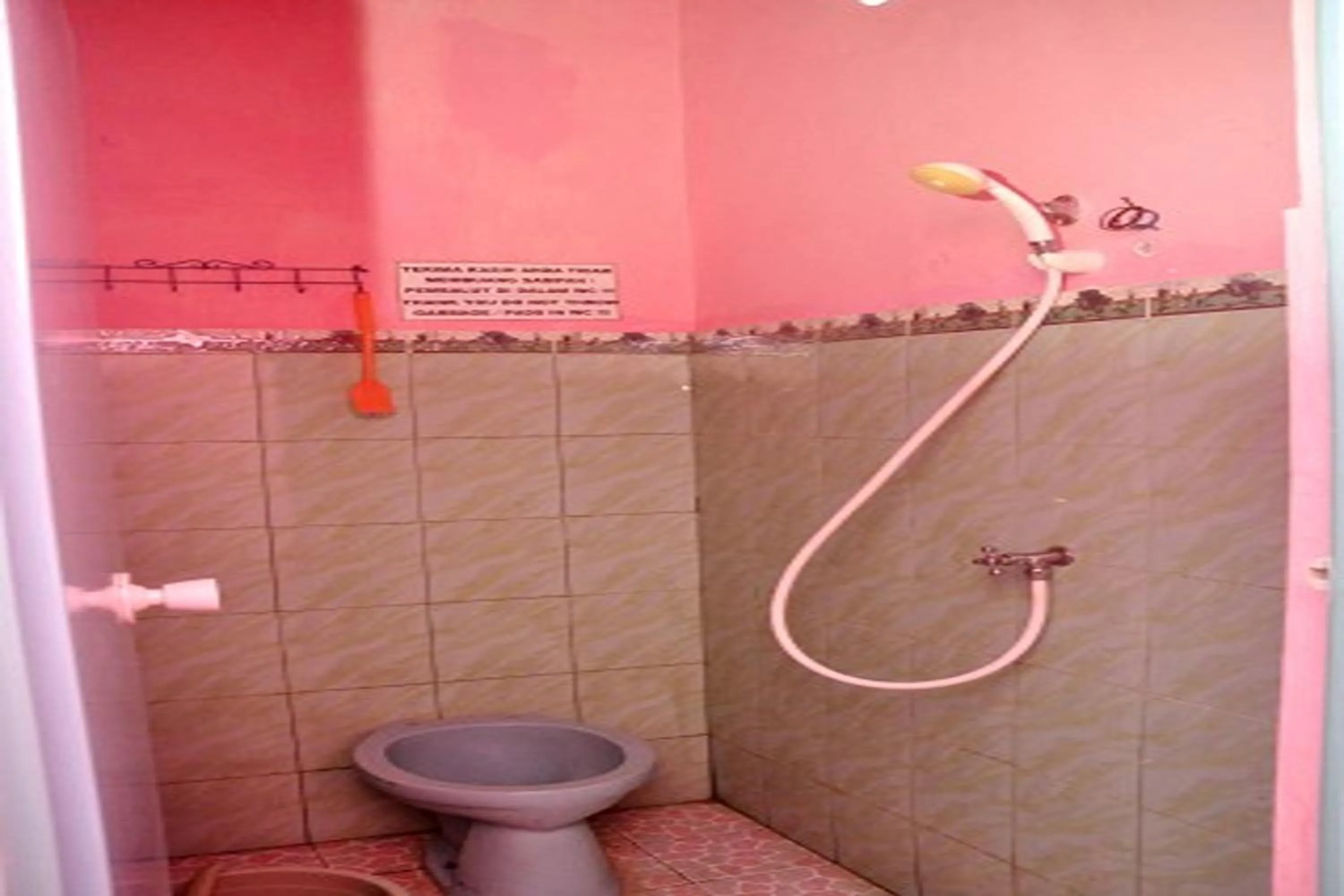 Bathroom in Ijen Traveller & Homestay