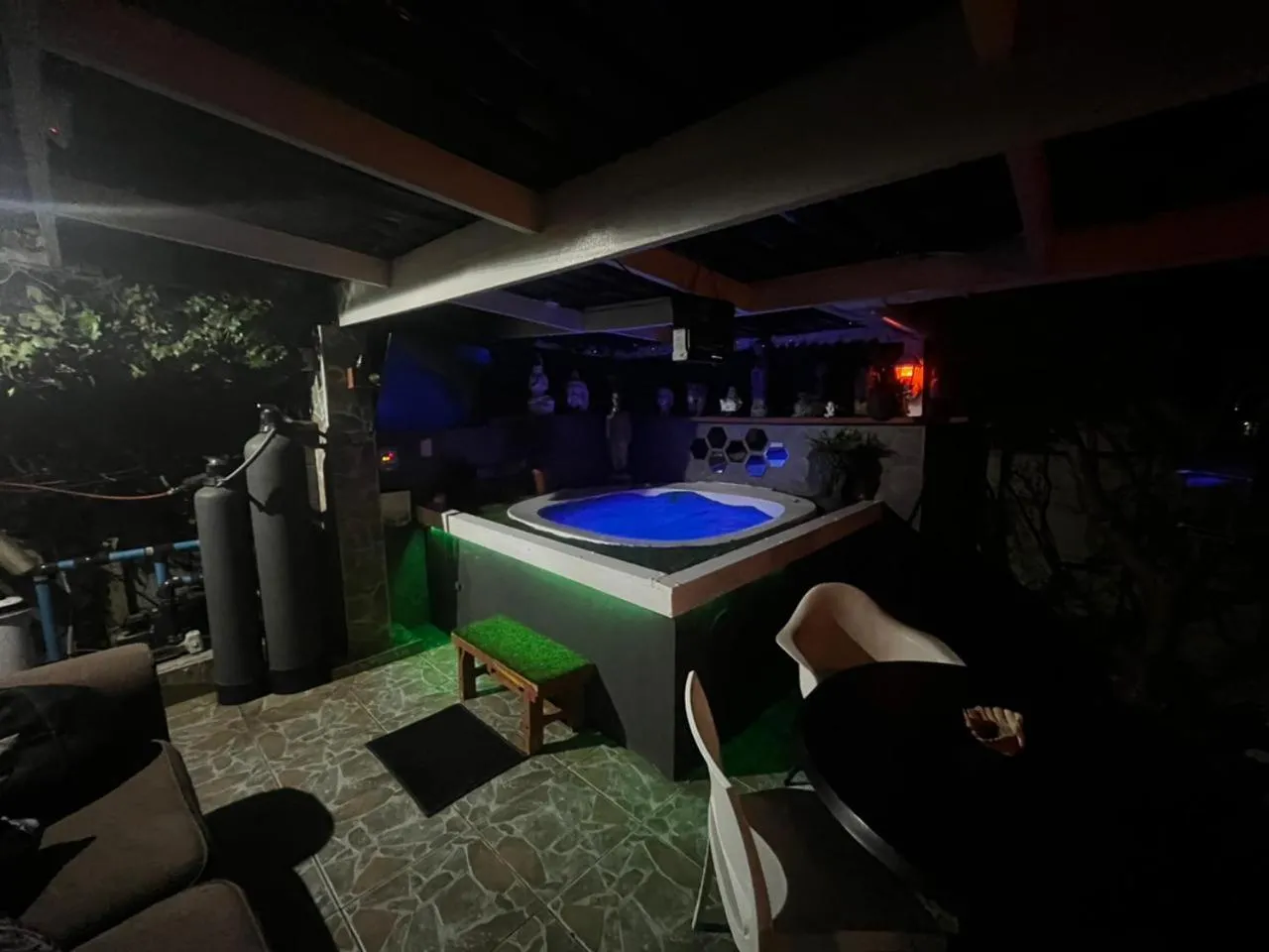 Night in Mitchell's Guesthouse