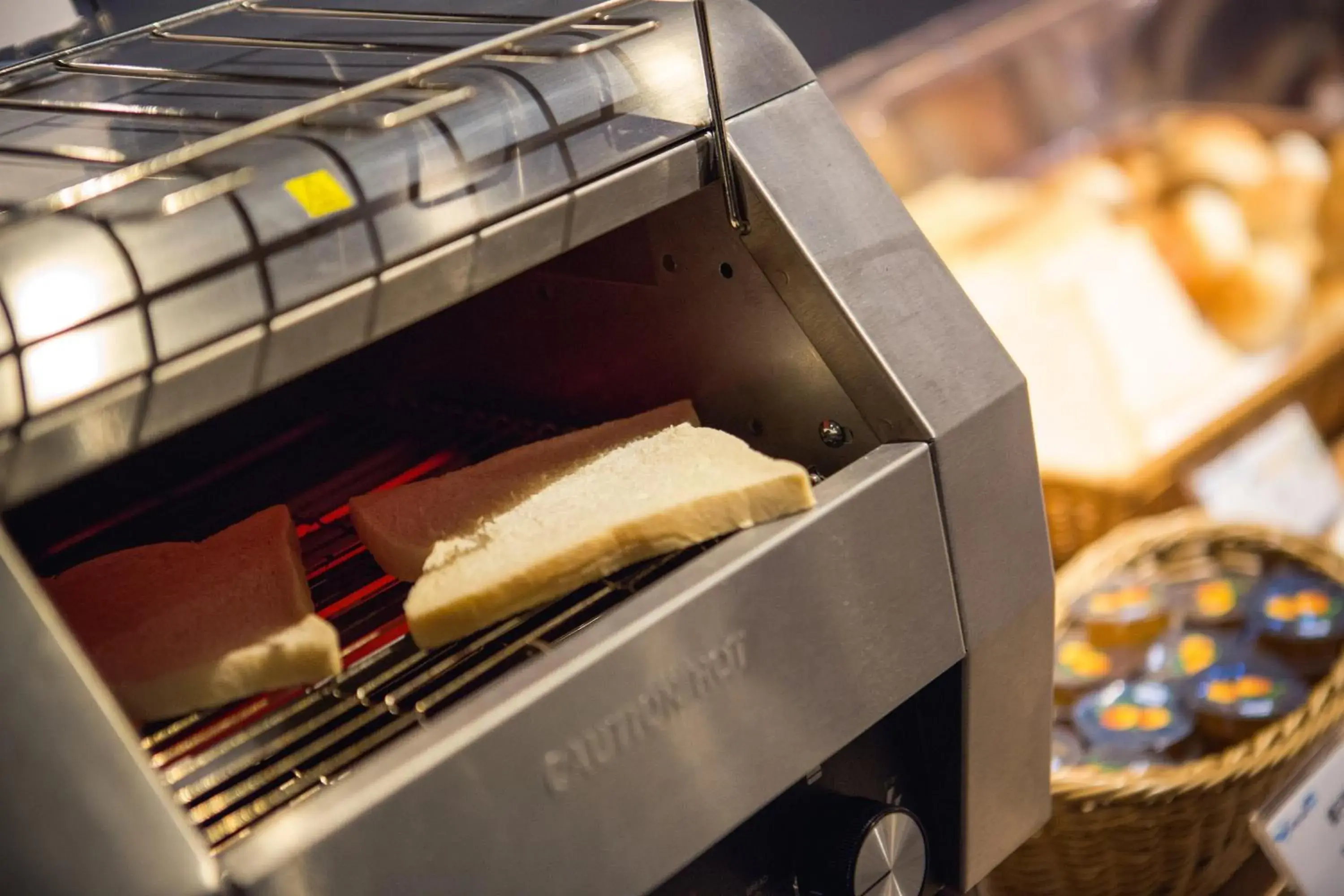 Restaurant/places to eat in Airline Inn - Kaohsiung Station Restaurant/places to eat in Airline Inn - Kaohsiung Station