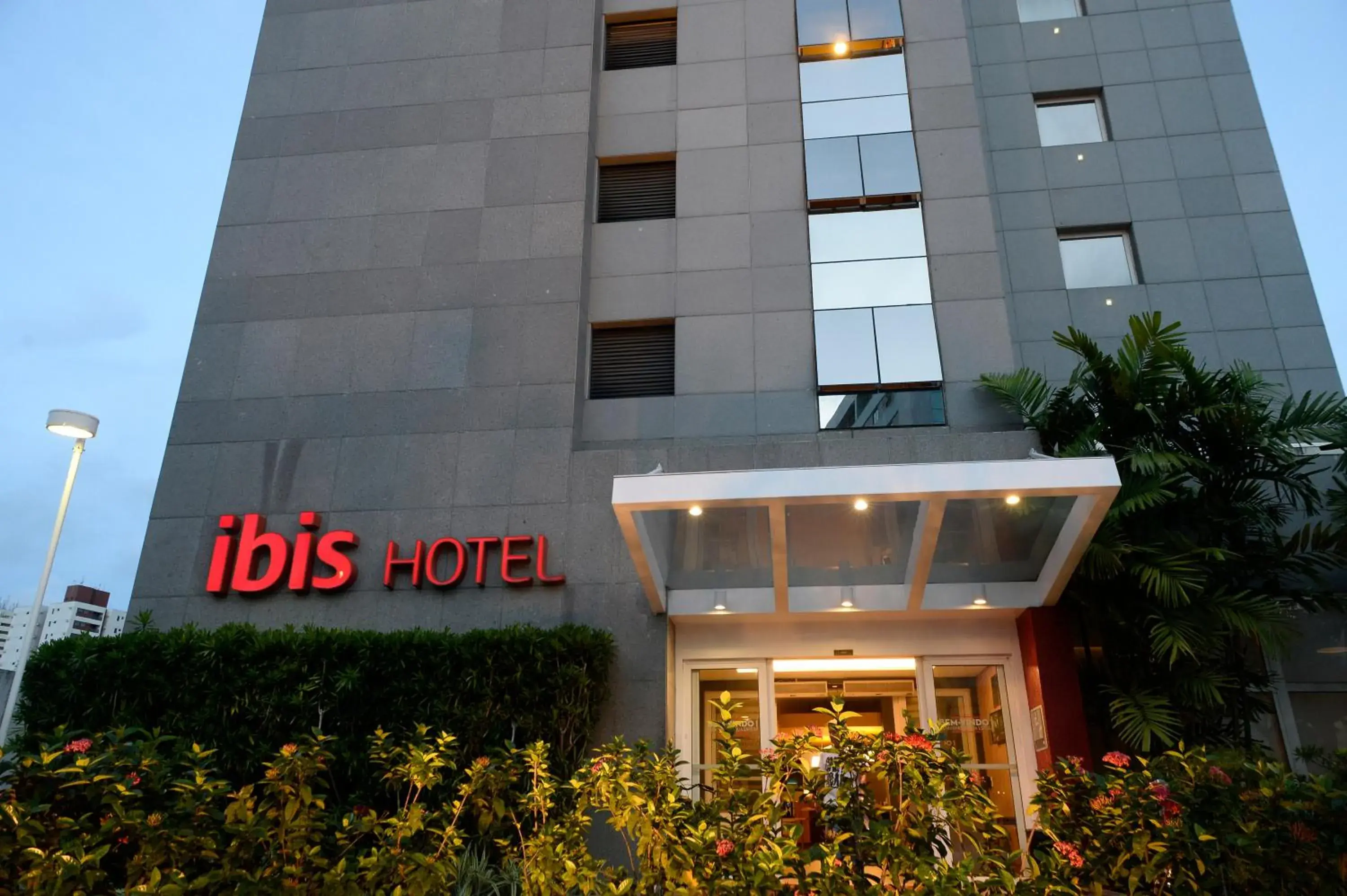 Facade/entrance in ibis Recife Boa Viagem Facade/entrance in ibis Recife Boa Viagem