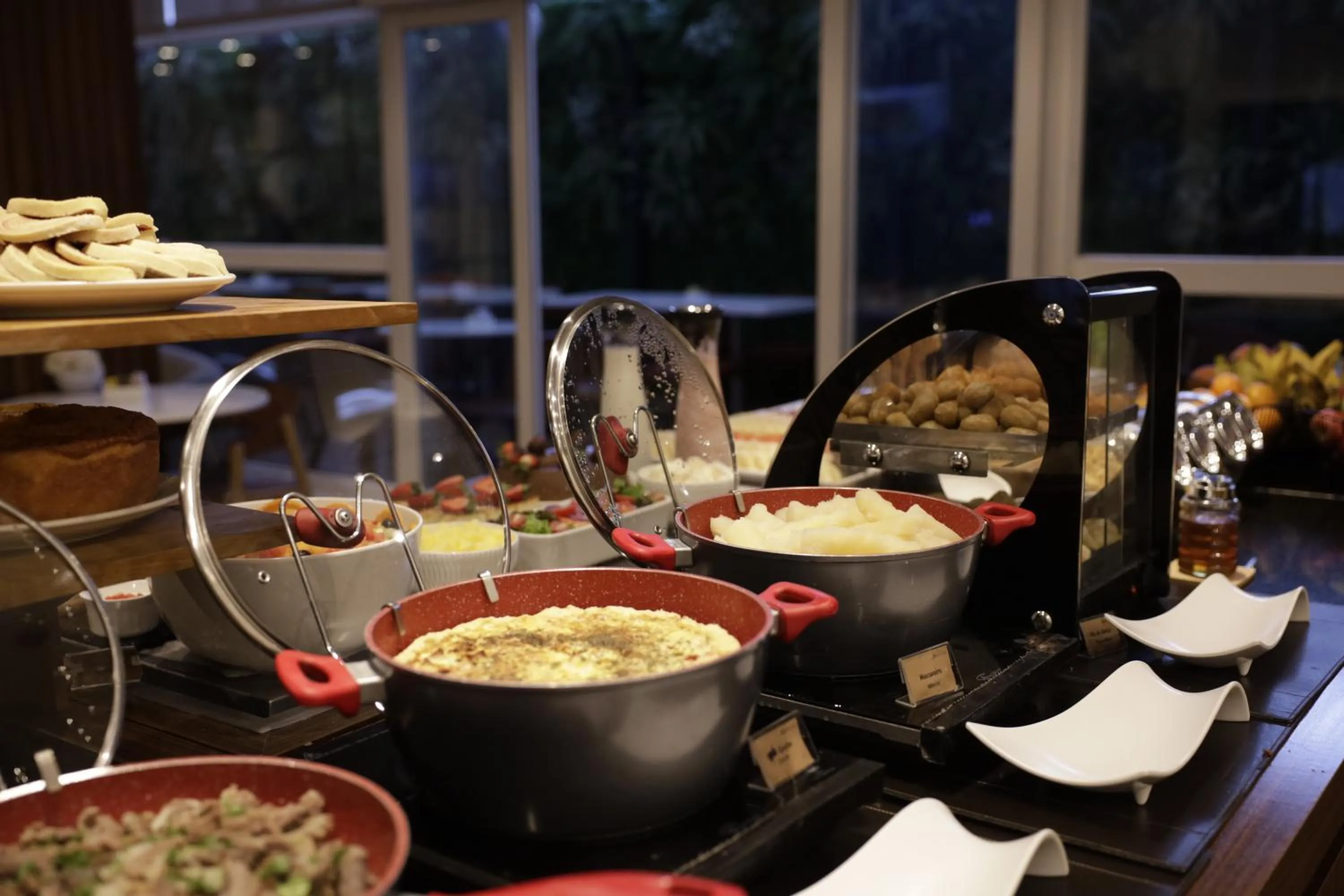 Restaurant/places to eat in ibis Recife Boa Viagem