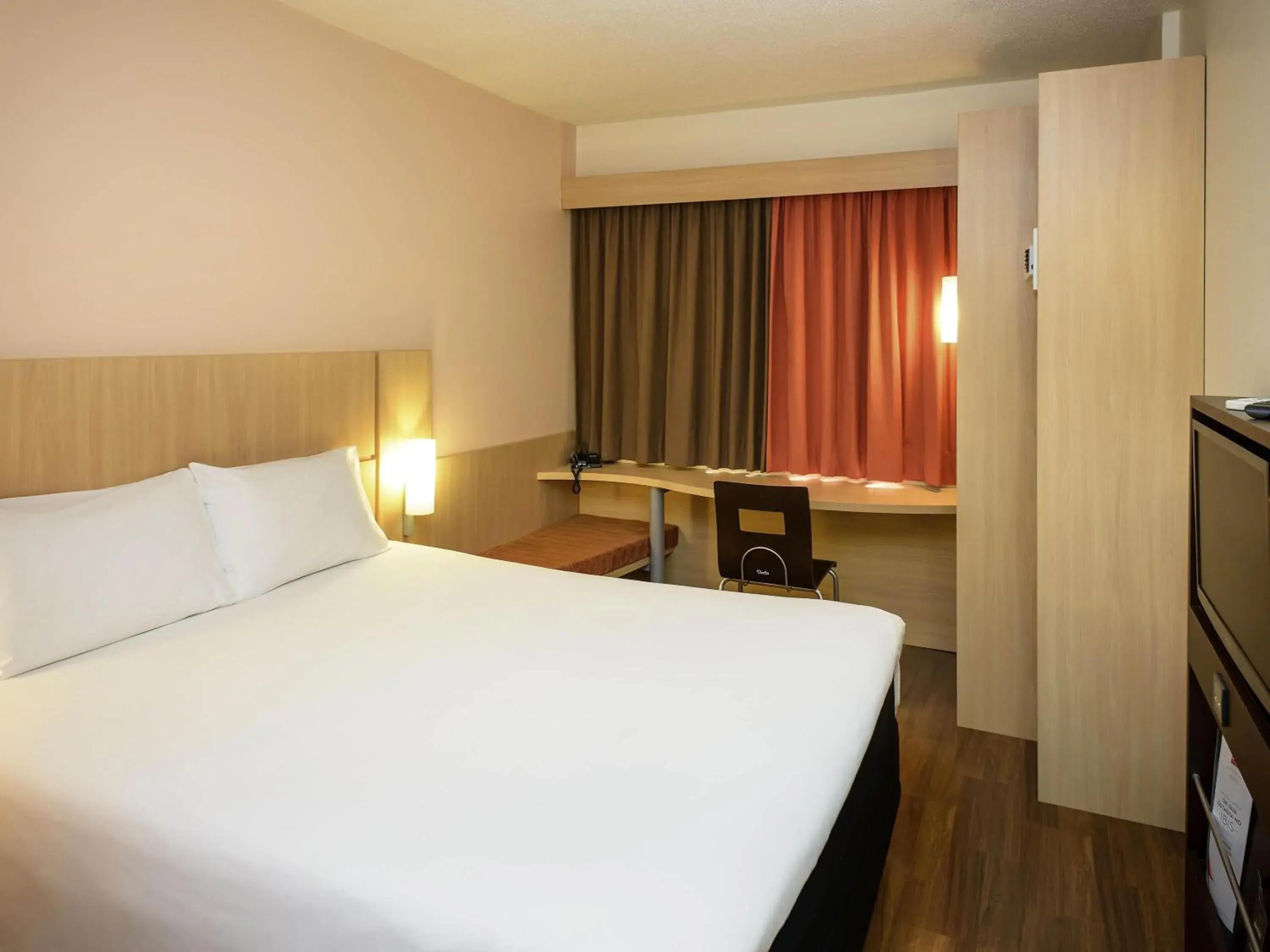 Standard One Double Bed - single occupancy in ibis Recife Boa Viagem Standard One Double Bed - single occupancy in ibis Recife Boa Viagem