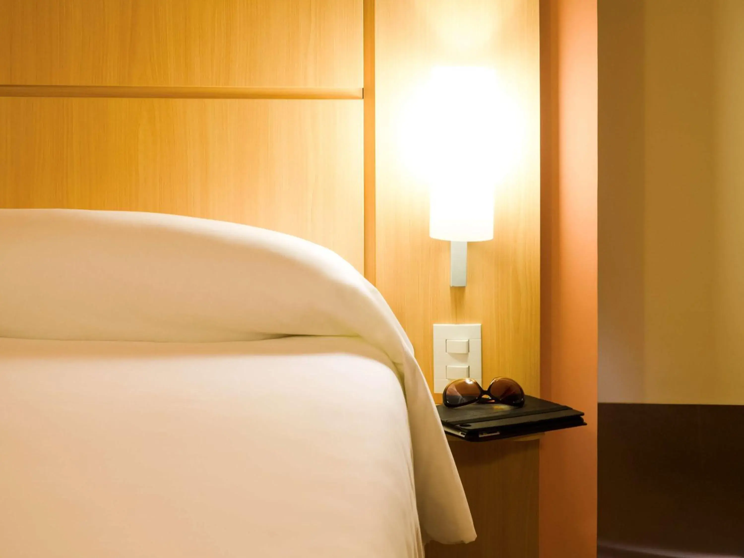 Photo of the whole room, Bed in ibis Recife Boa Viagem Photo of the whole room, Bed in ibis Recife Boa Viagem