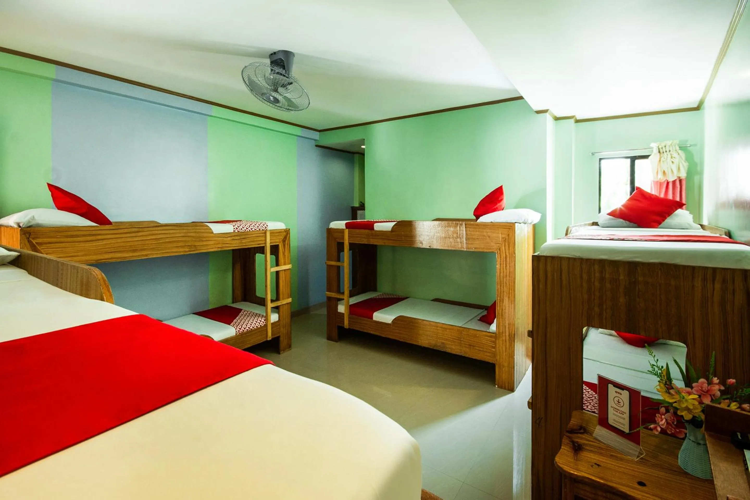 bunk bed, Bed in Casa Bonita Inn Oslob