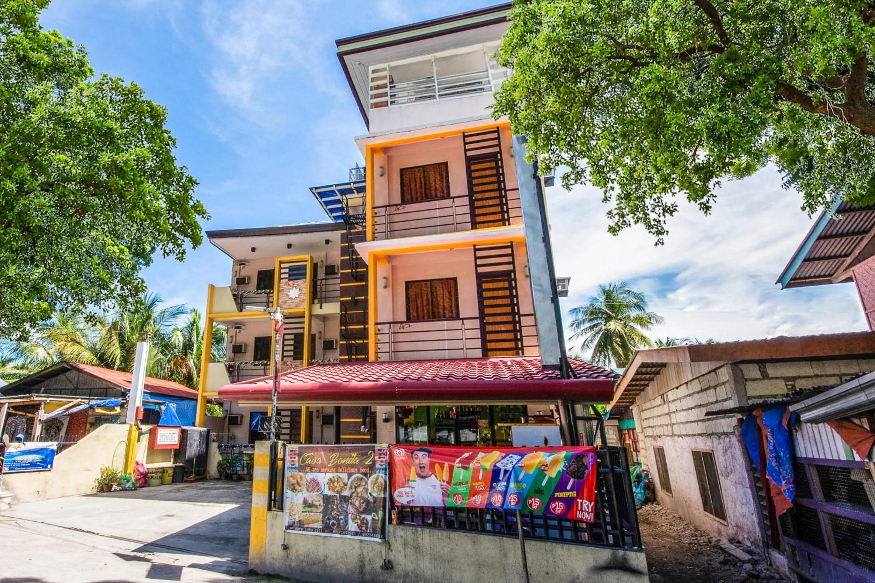 Property building in Casa Bonita Inn Oslob