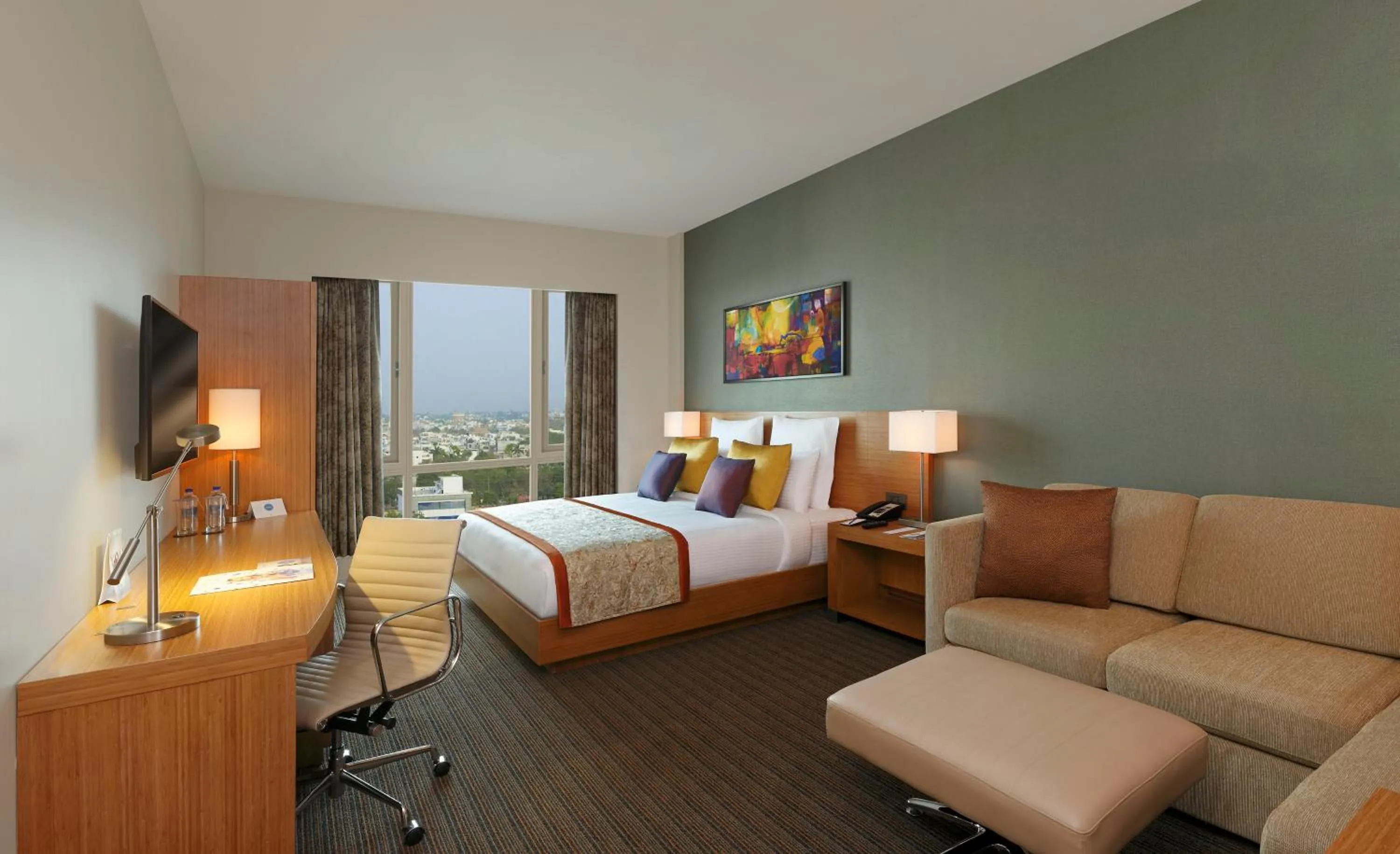 Shower, Bed in Novotel Lucknow Gomti Nagar