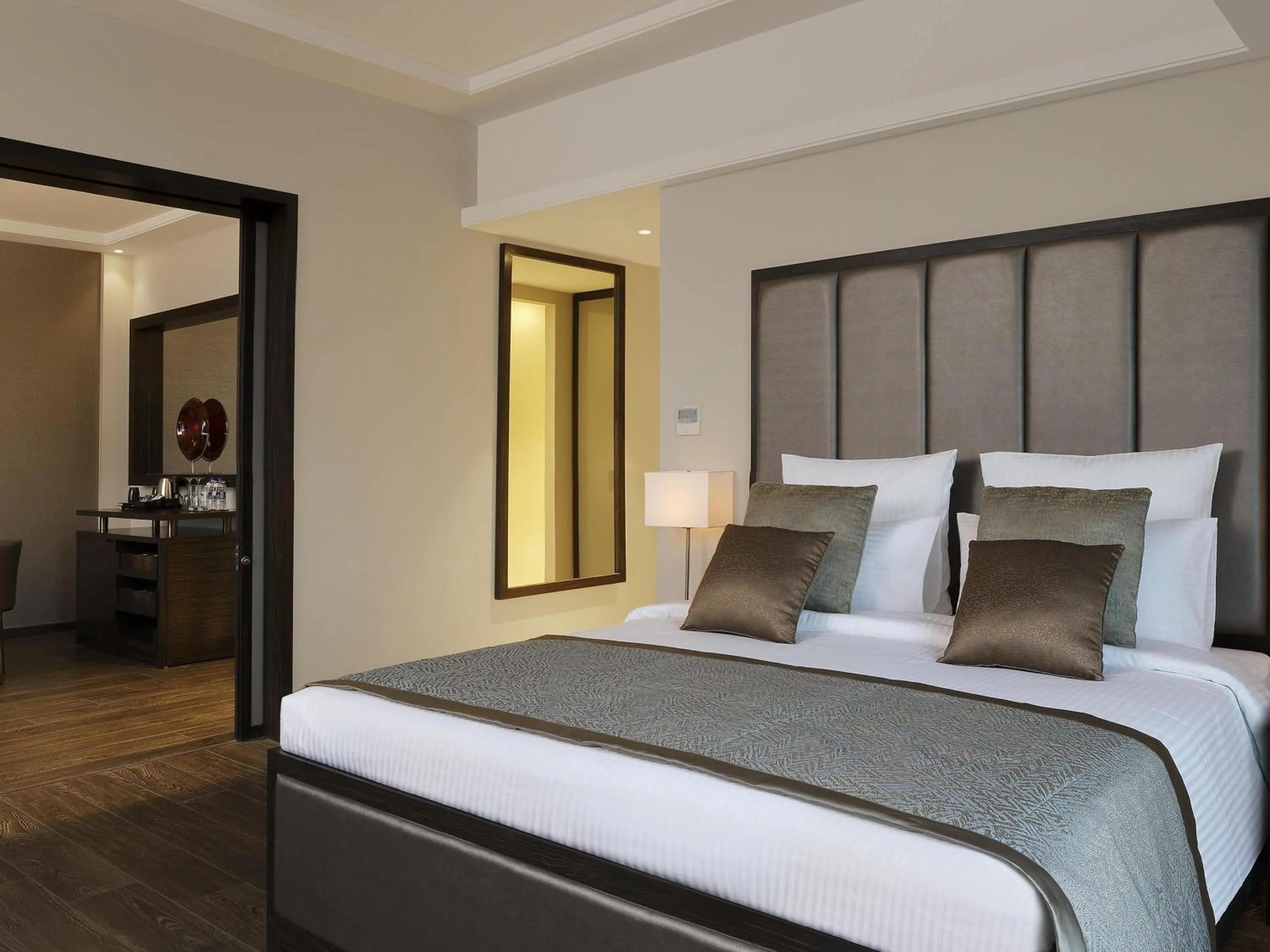 Bedroom, Bed in Novotel Lucknow Gomti Nagar