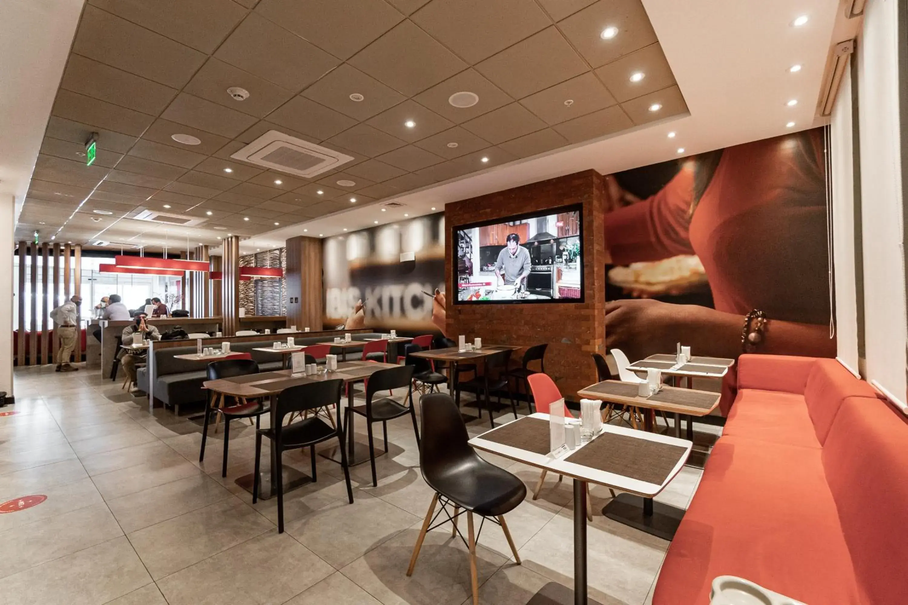 Restaurant/places to eat in ibis Lima Reducto Miraflores Restaurant/places to eat in ibis Lima Reducto Miraflores