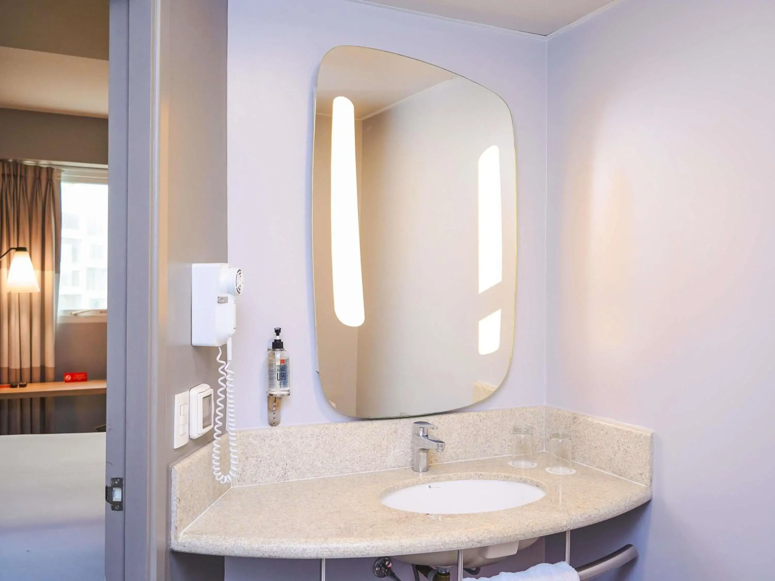 Bedroom in ibis Lima Reducto Miraflores Bedroom in ibis Lima Reducto Miraflores