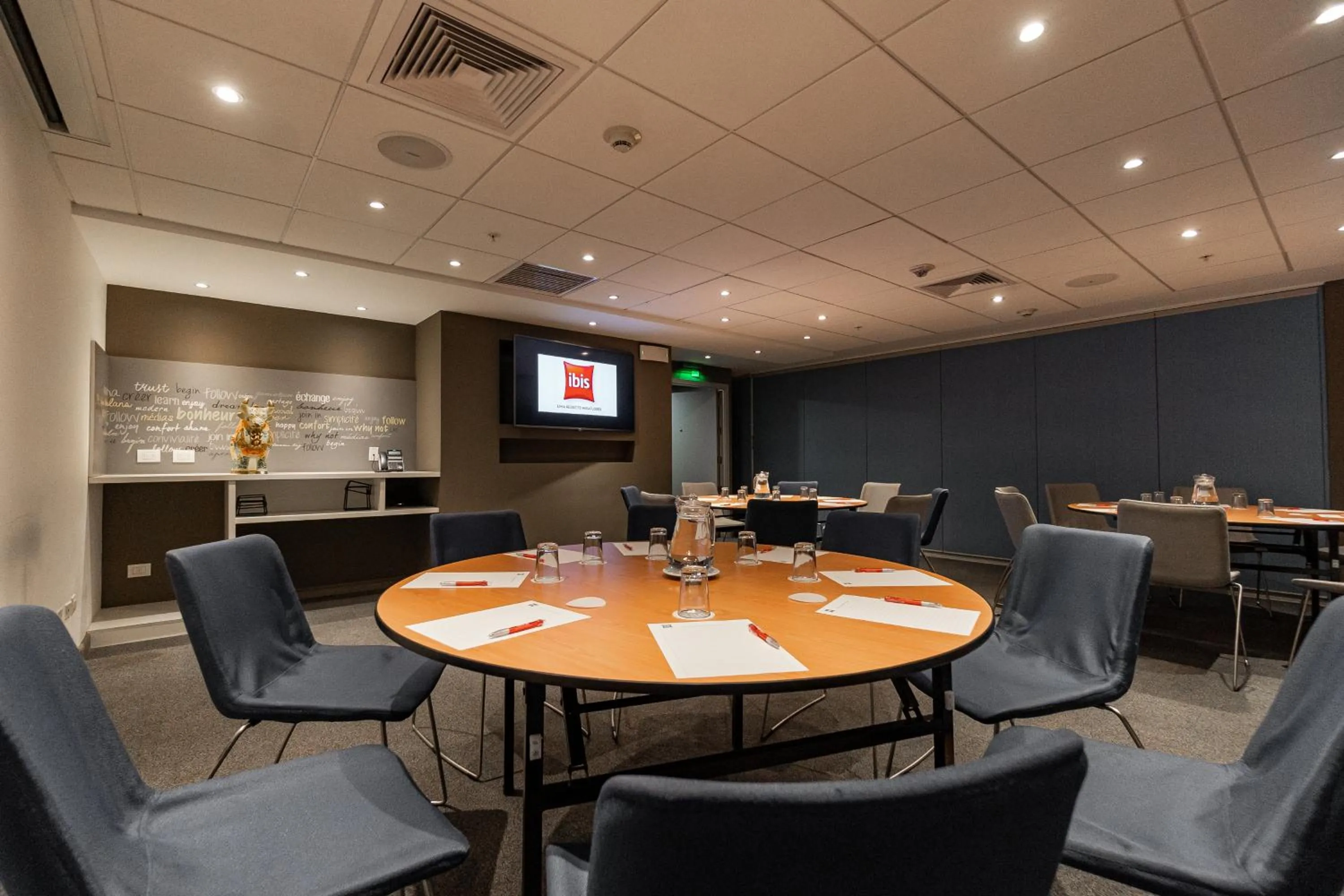 Meeting/conference room in ibis Lima Reducto Miraflores