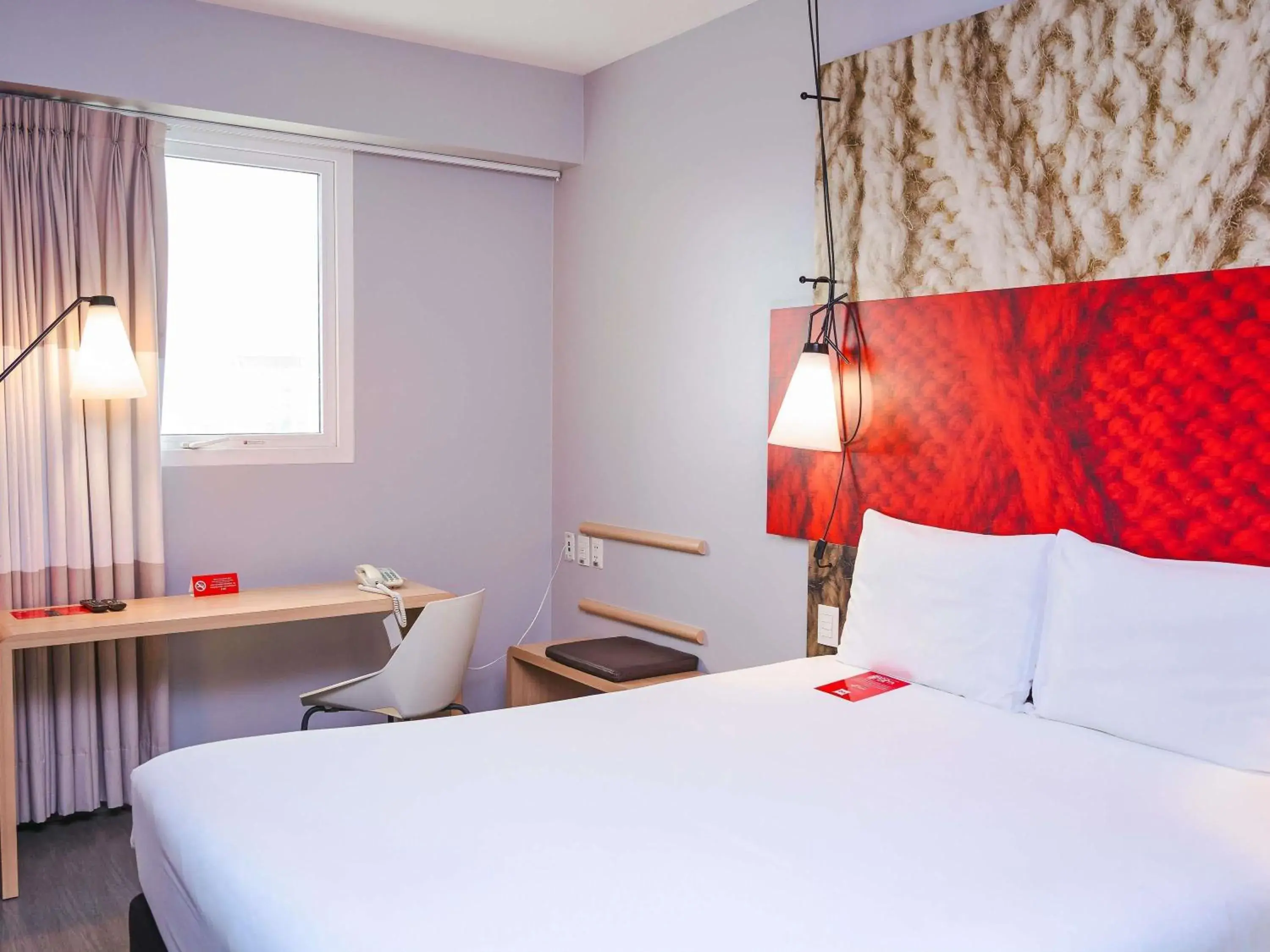 Bedroom, Bed in ibis Lima Reducto Miraflores Bedroom, Bed in ibis Lima Reducto Miraflores