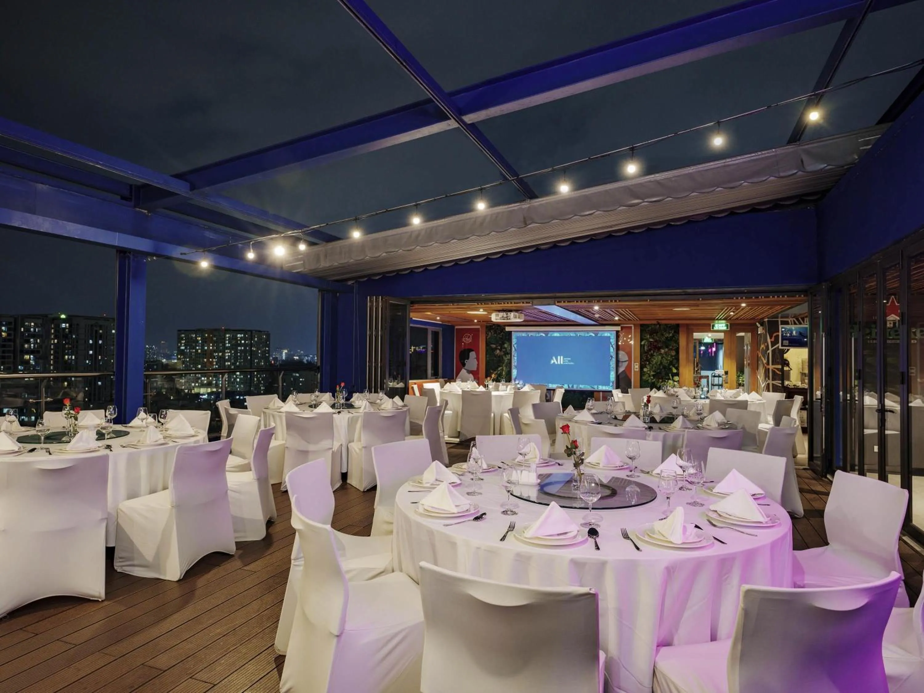 Meeting/conference room in Ibis Saigon Airport