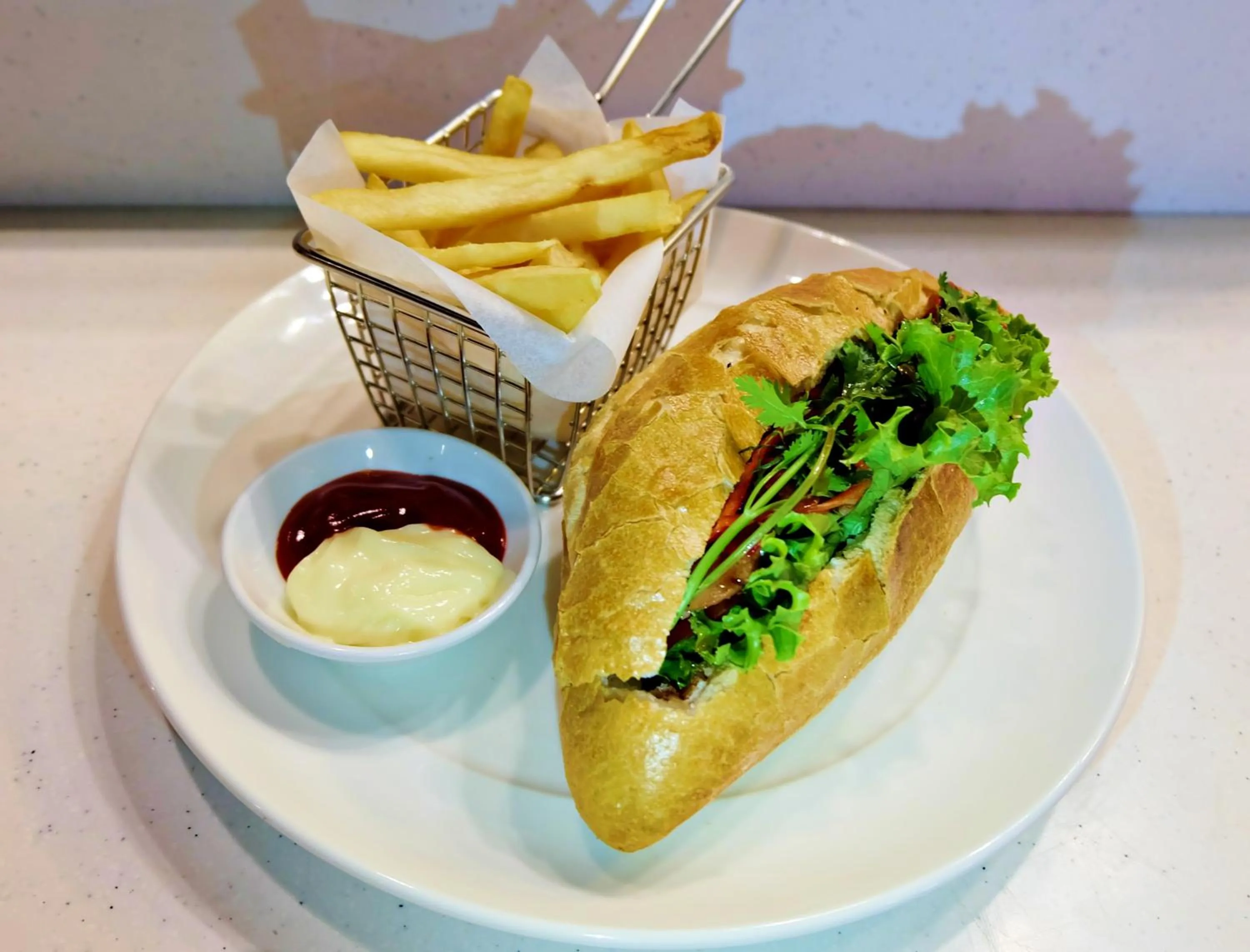 Breakfast in Ibis Saigon Airport