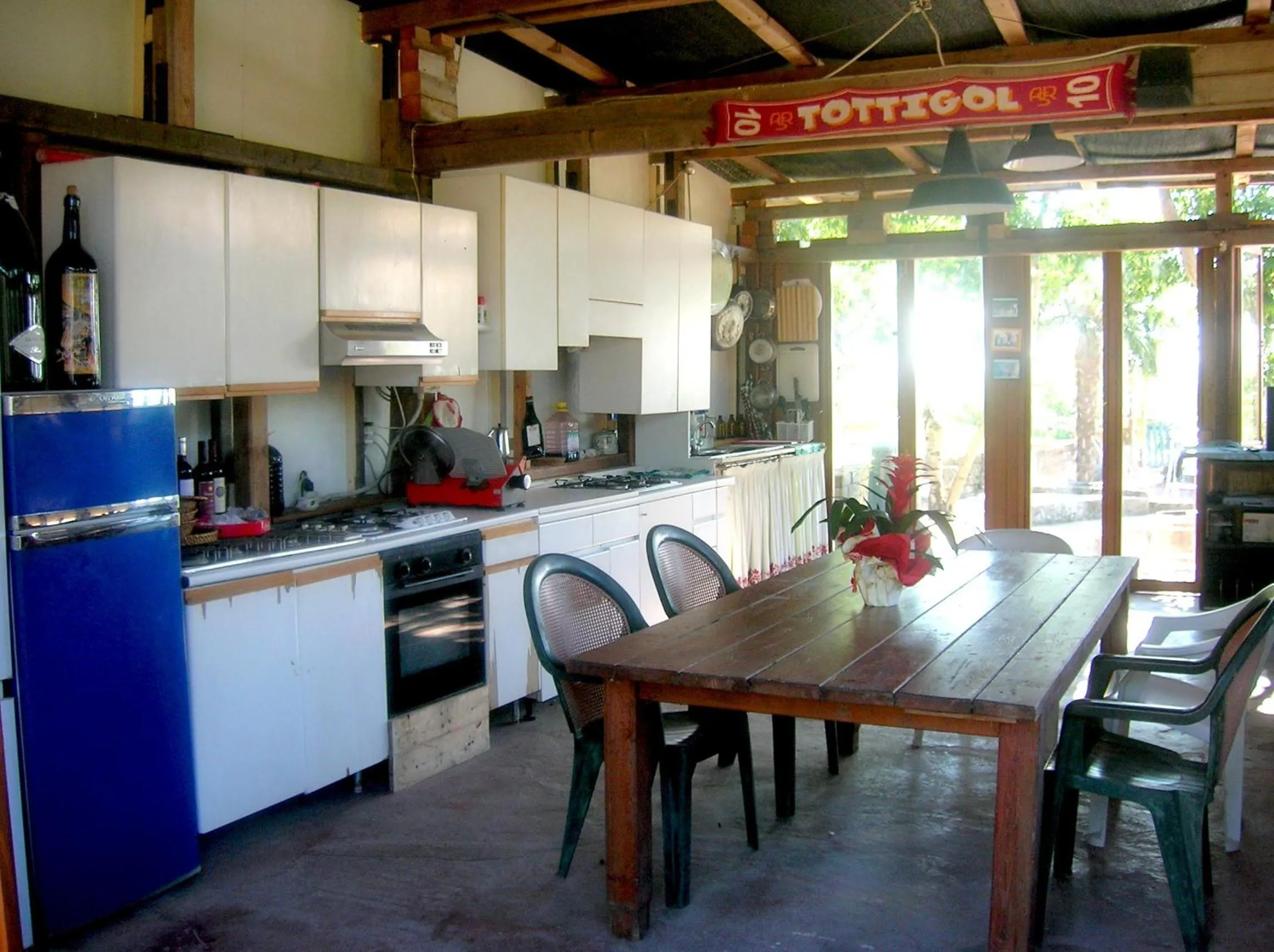 Kitchen or kitchenette in Brojo Hill