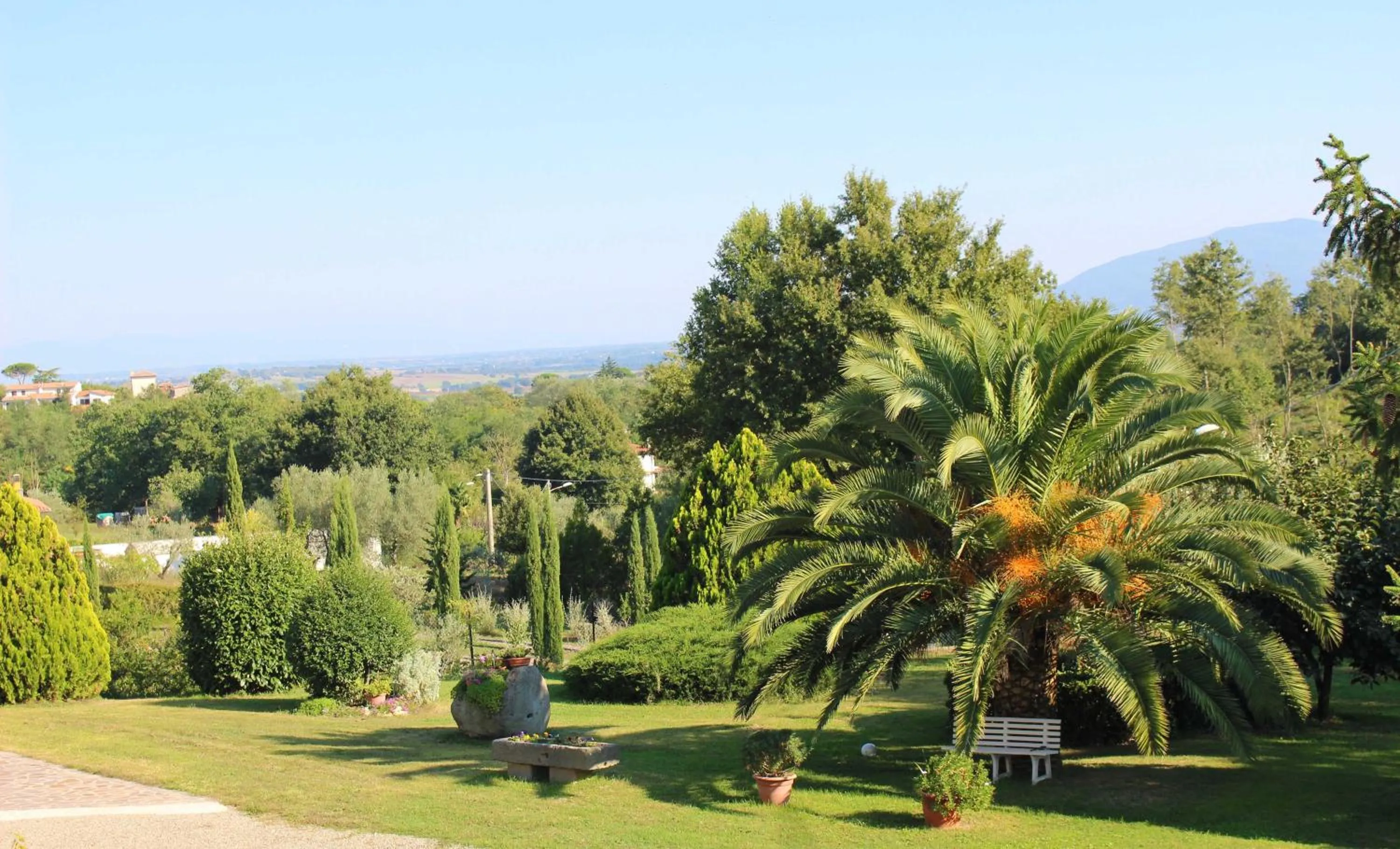 Garden in Il Roseto di Daniela