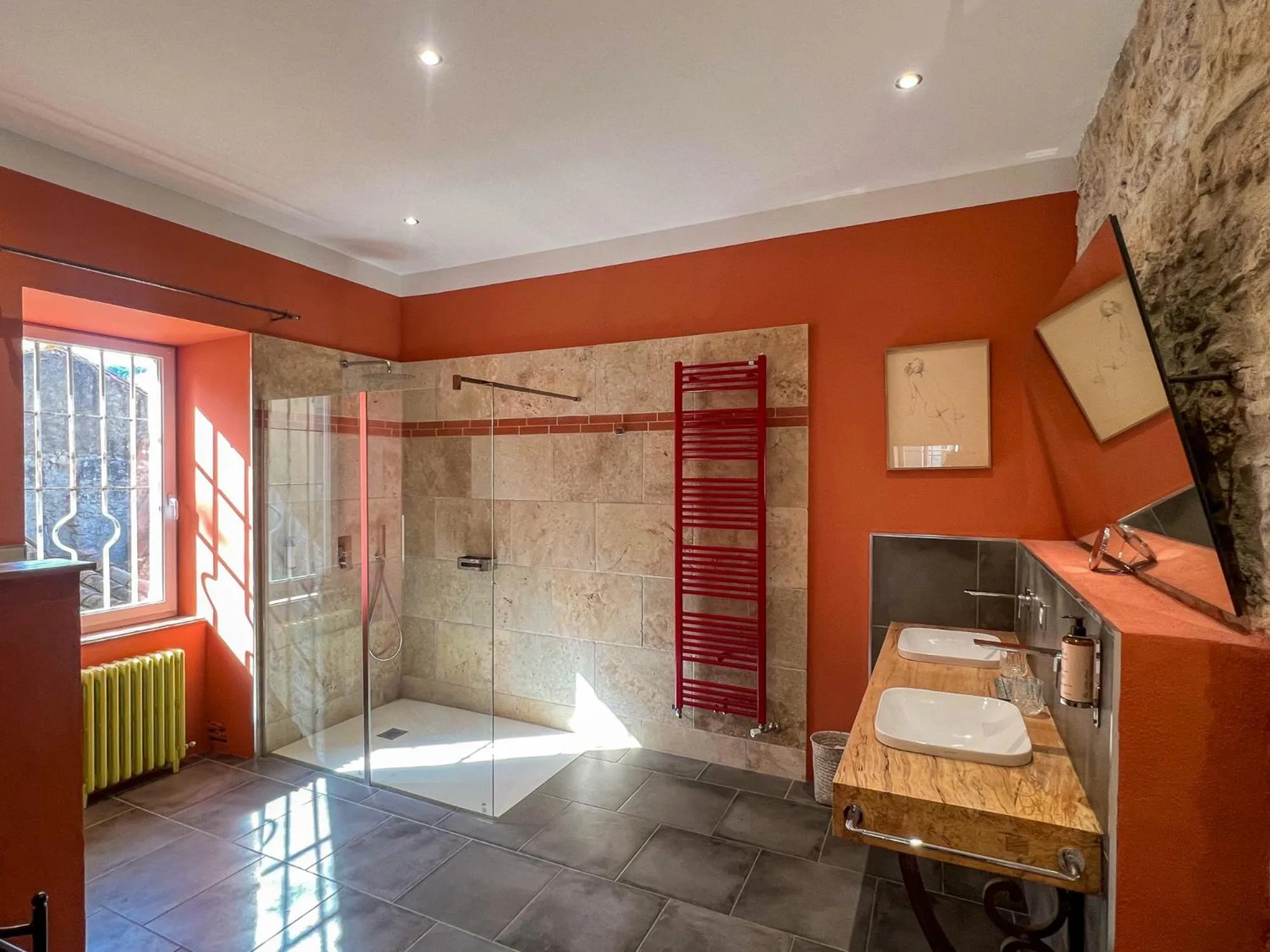 Bathroom in Hôtel d'Alibert