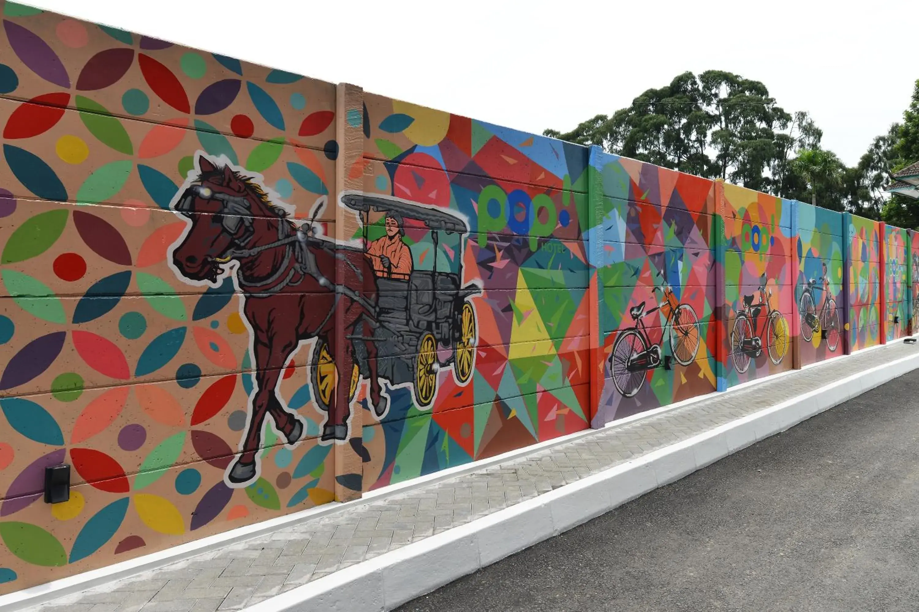 Property building in POP! Hotel Timoho Yogyakarta Property building in POP! Hotel Timoho Yogyakarta