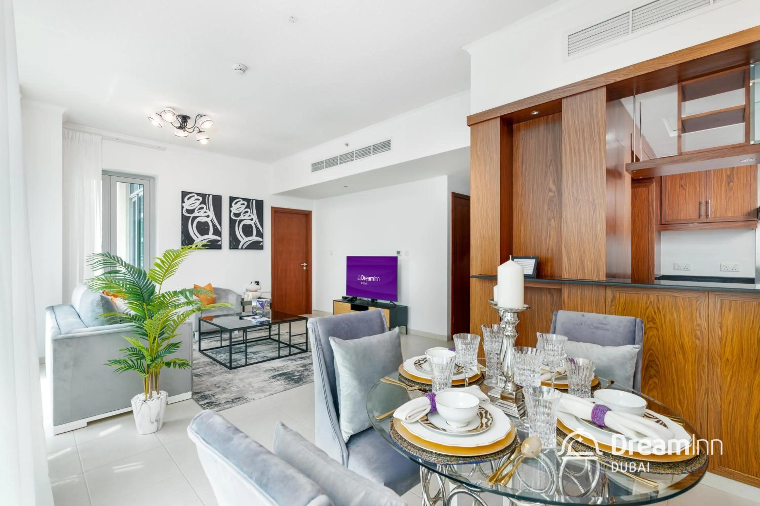Dining area in Dream Inn Apartments - Burj Residences Burj Khalifa View