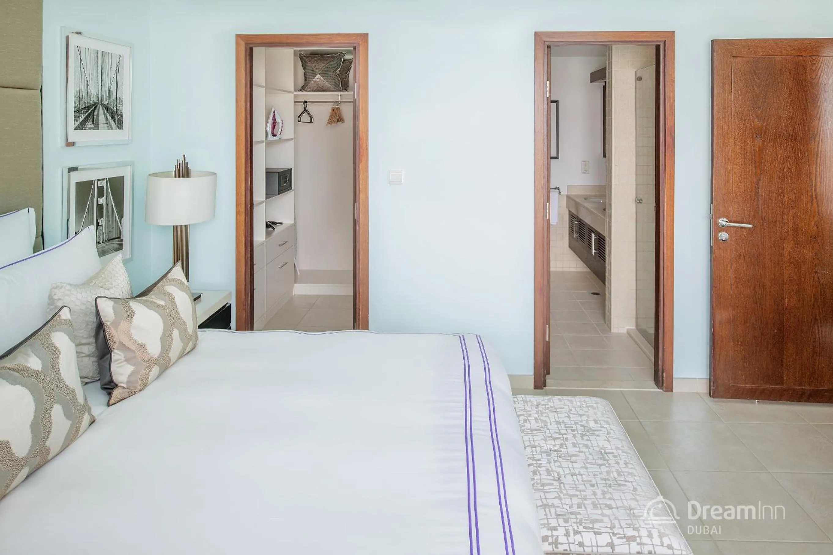 Photo of the whole room, Bed in Dream Inn Apartments - Burj Residences Burj Khalifa View