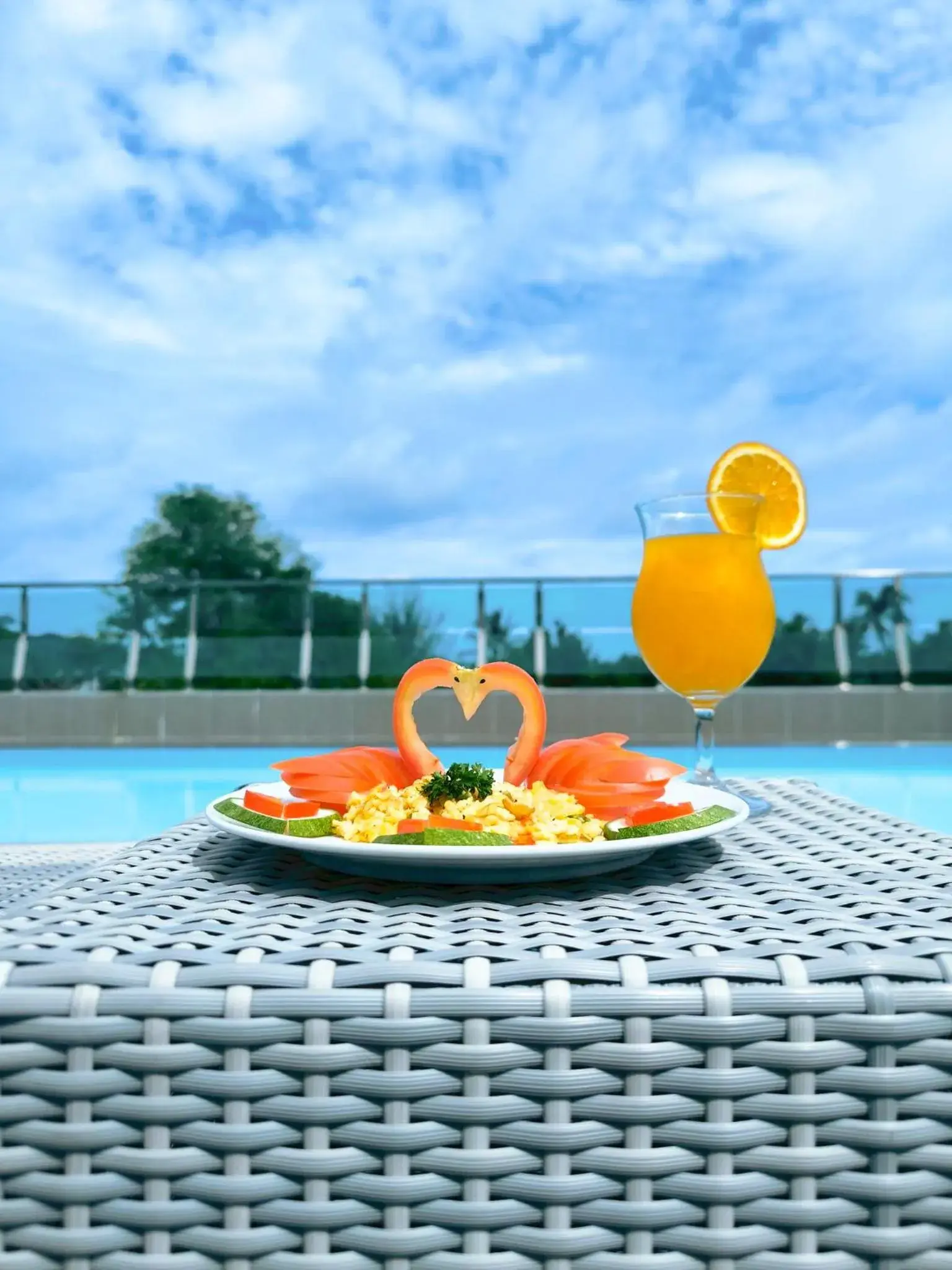 Food and drinks in Clarian Hotel Beach Patong Food and drinks in Clarian Hotel Beach Patong