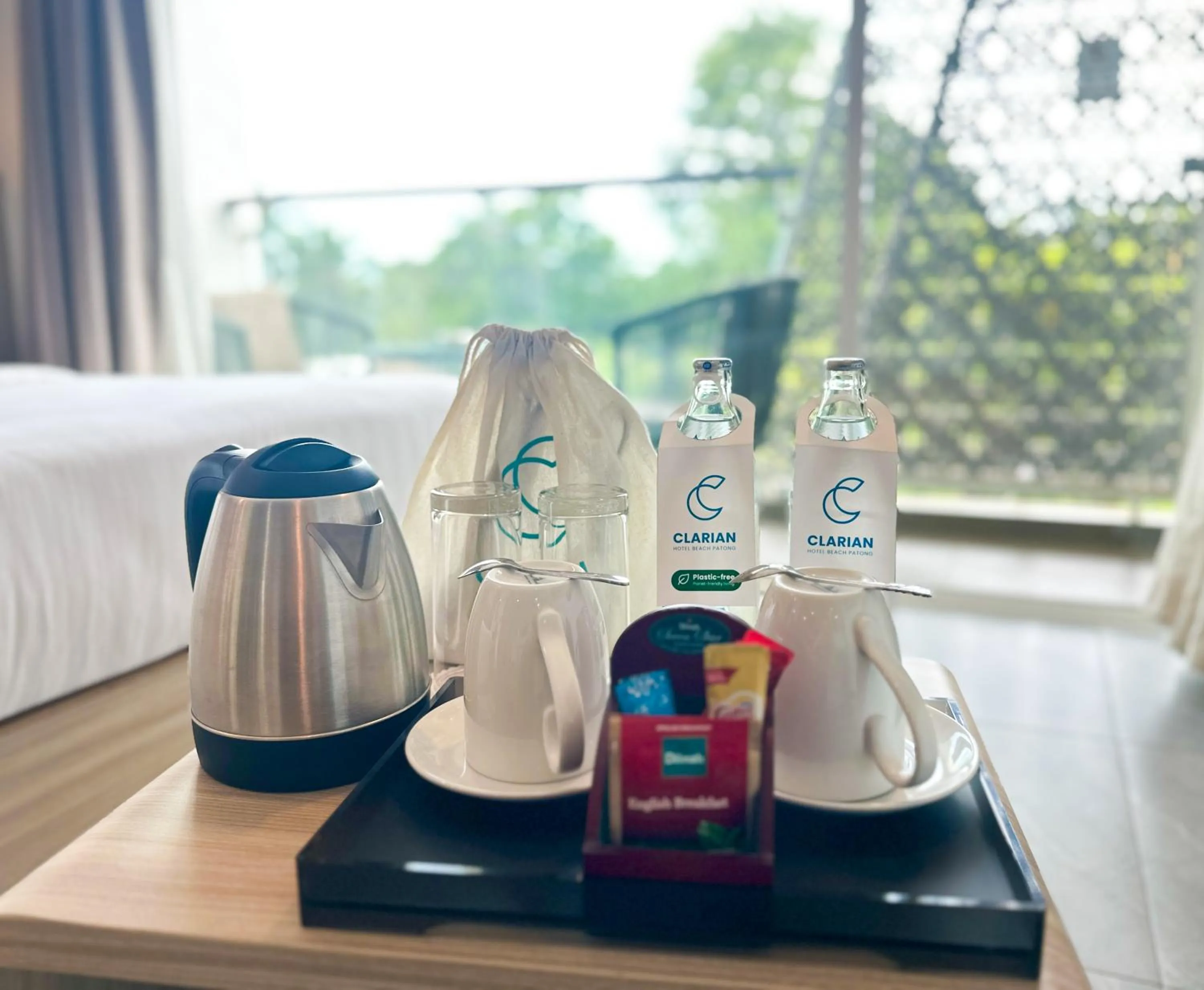 Coffee/tea facilities, Bed in Clarian Hotel Beach Patong