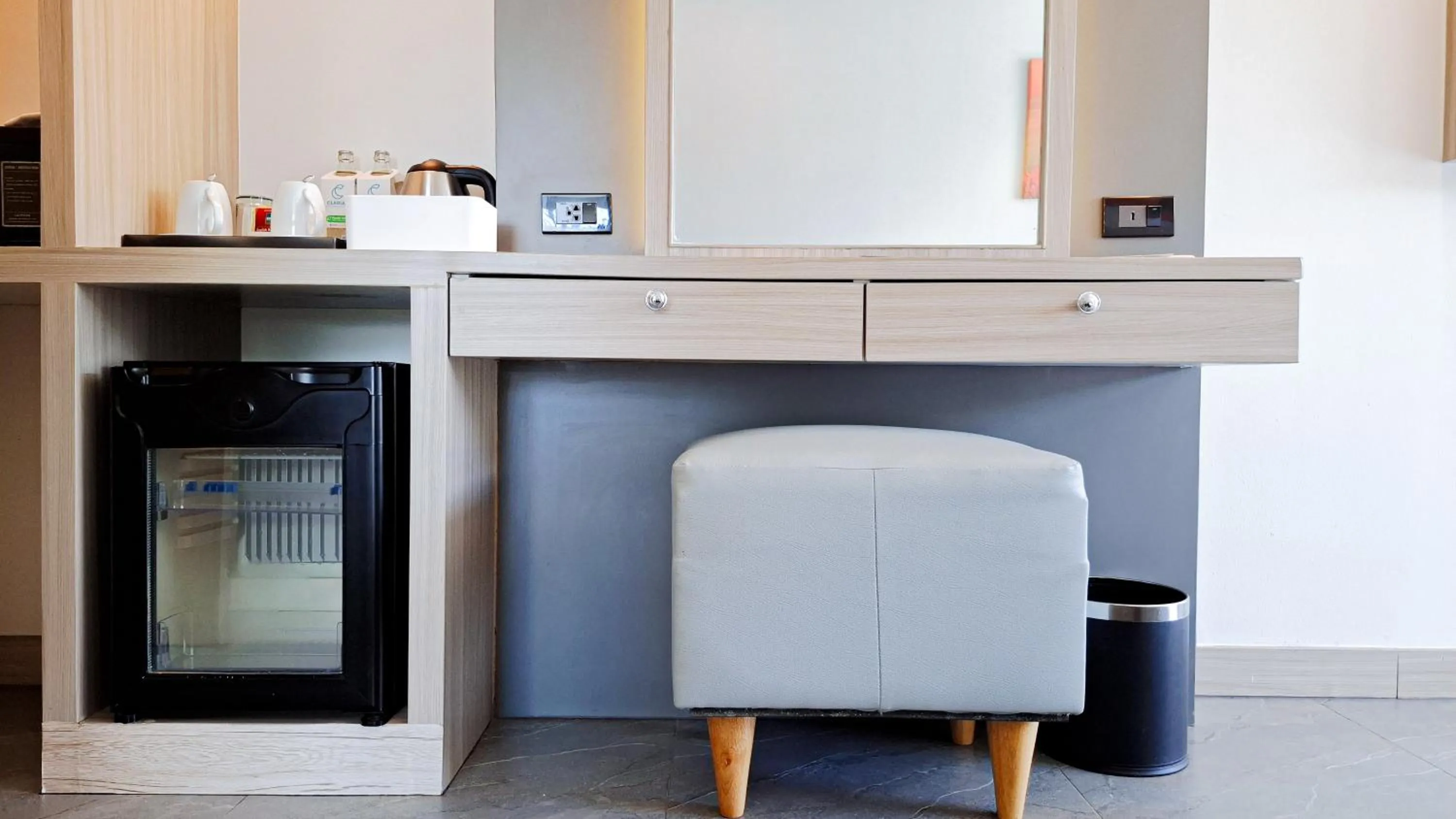 Coffee/tea facilities in Clarian Hotel Beach Patong