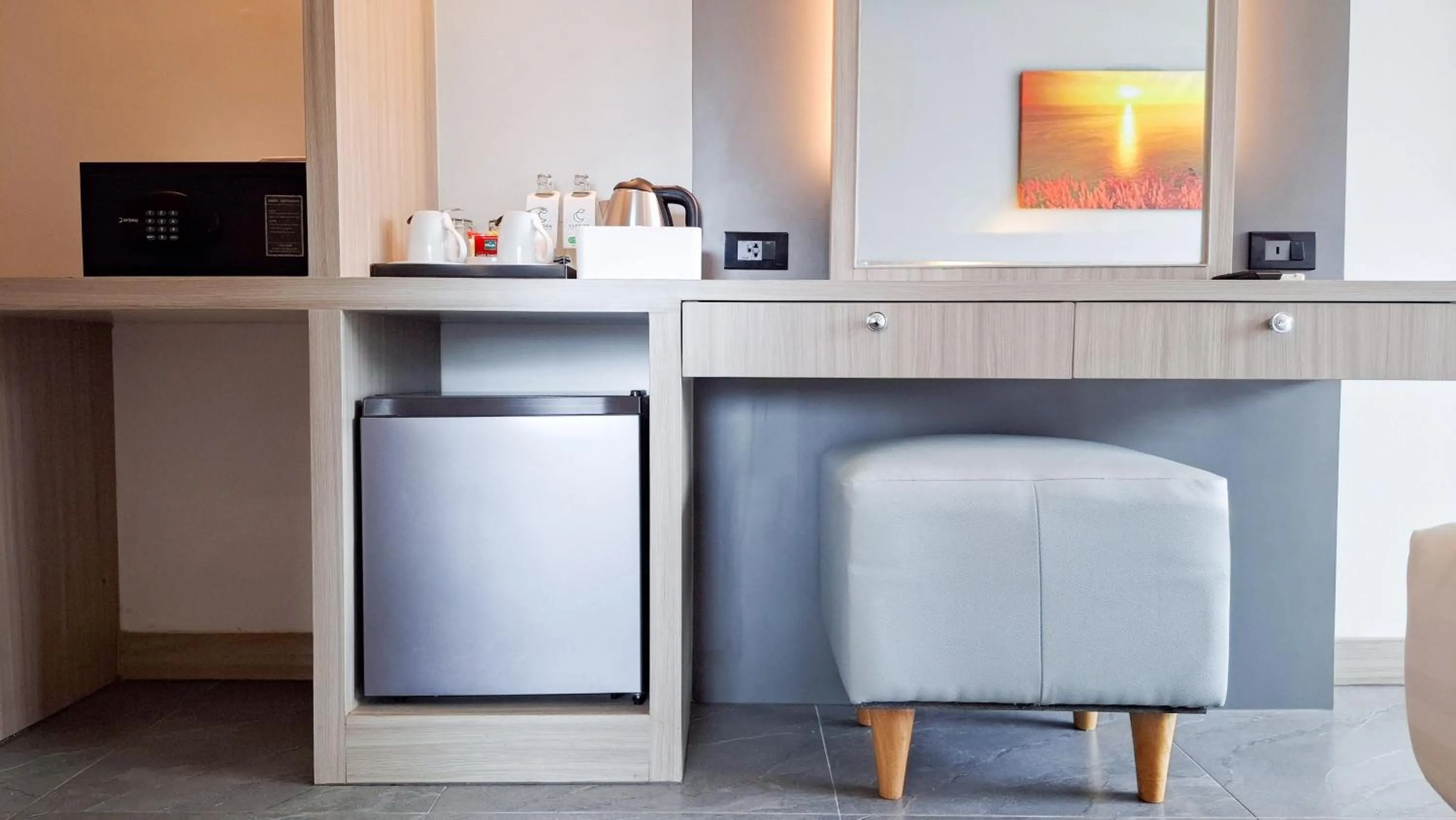 Coffee/tea facilities in Clarian Hotel Beach Patong