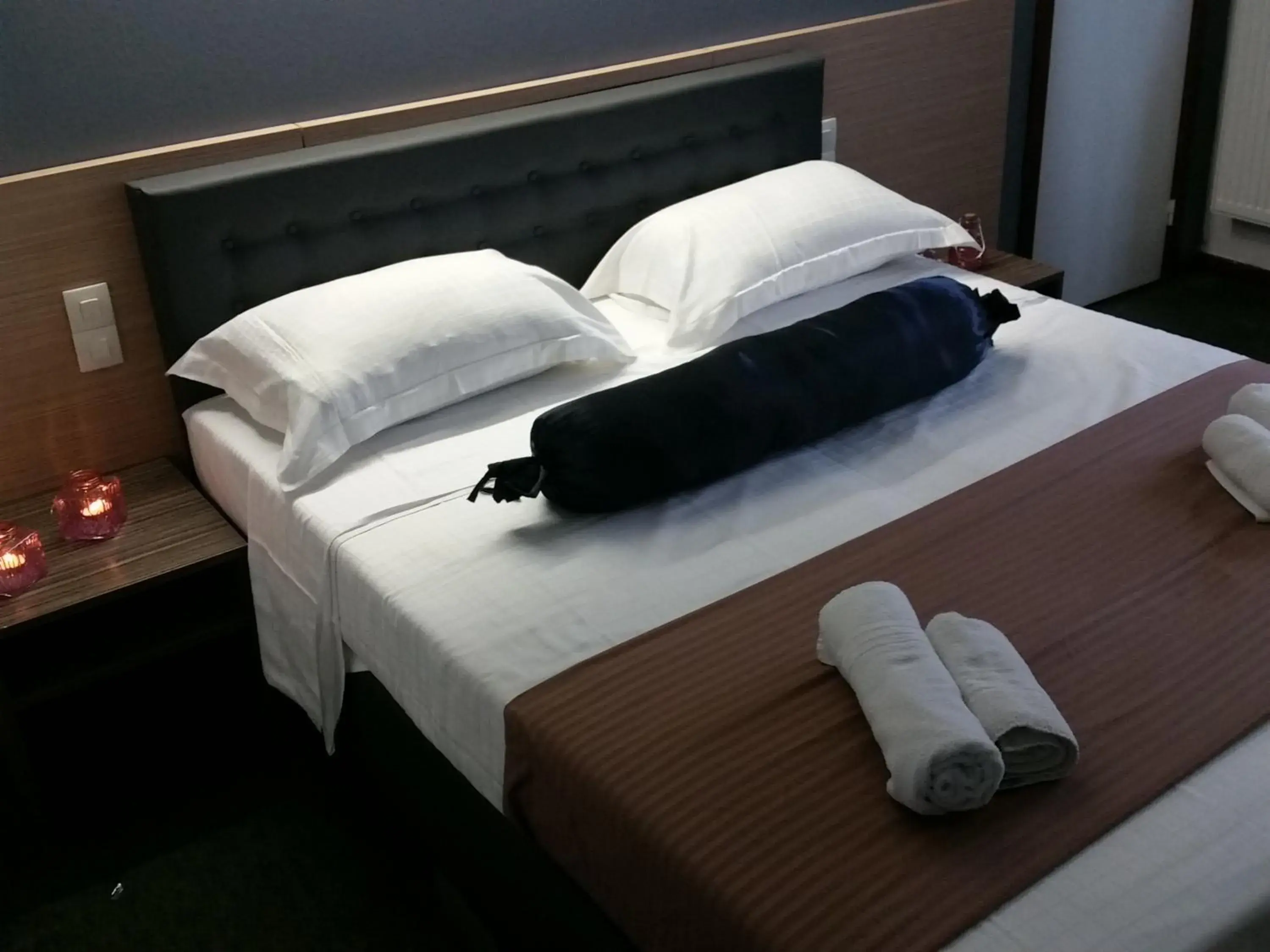 Bed in Hotel Prince de Liege Bed in Hotel Prince de Liege