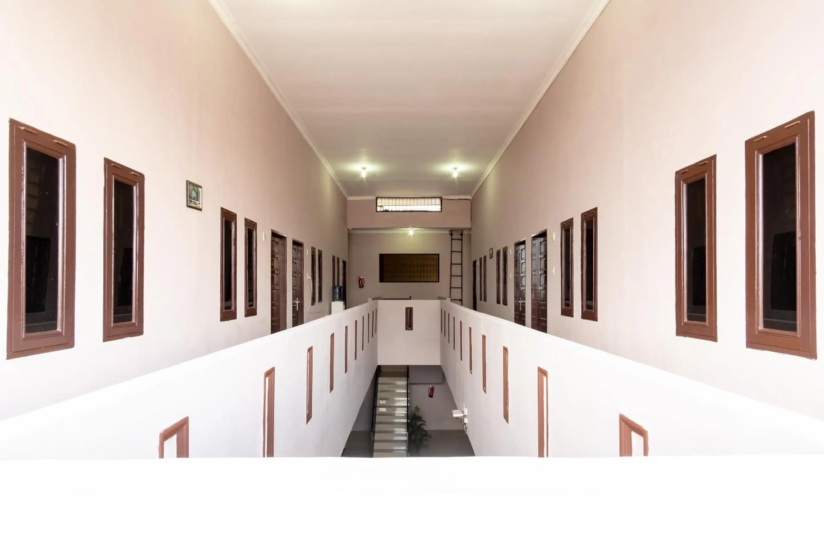 Lobby or reception in Vandolia Guest House Medan RedPartner