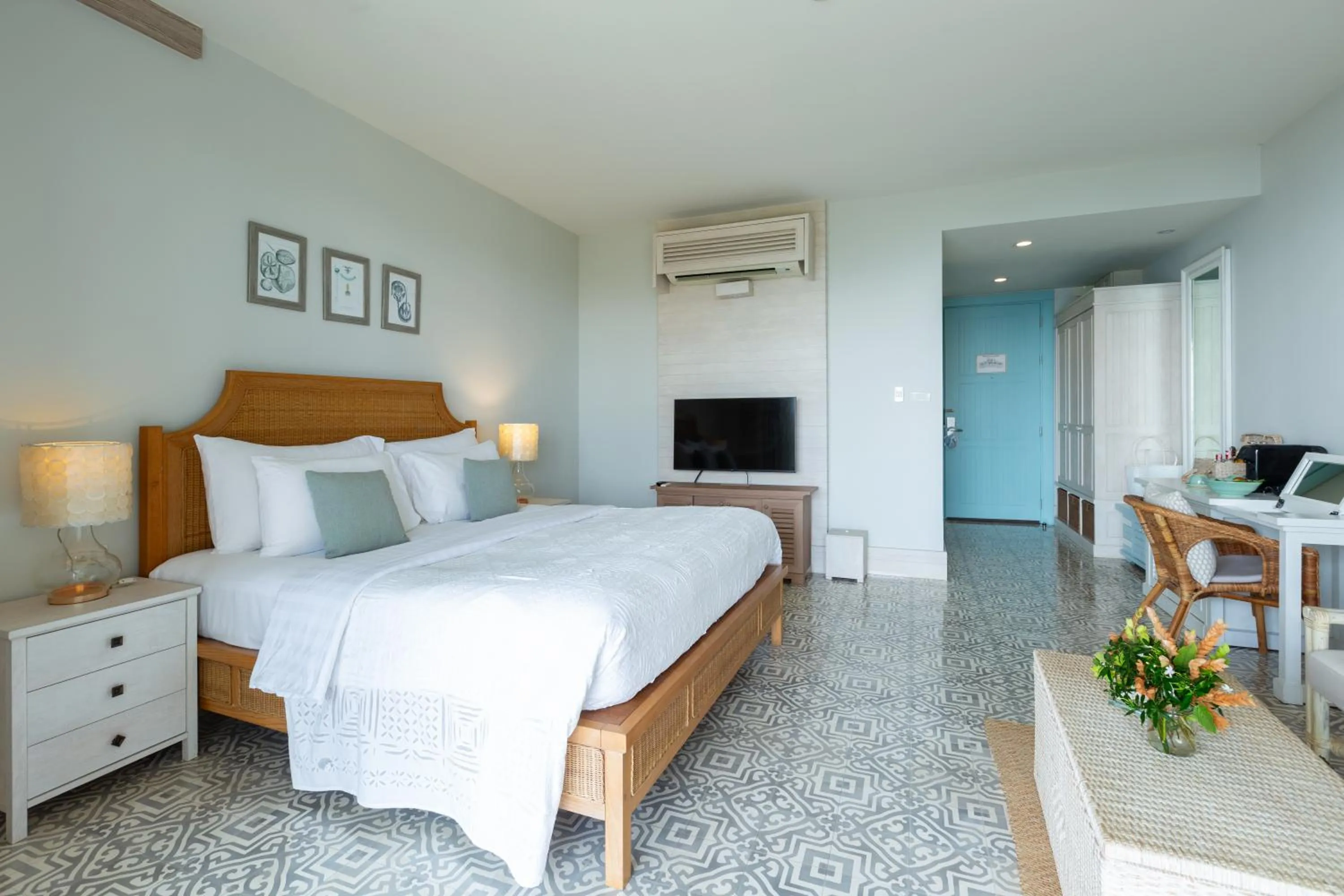 Bedroom, Bed in Cape Kudu Hotel, Koh Yao Noi