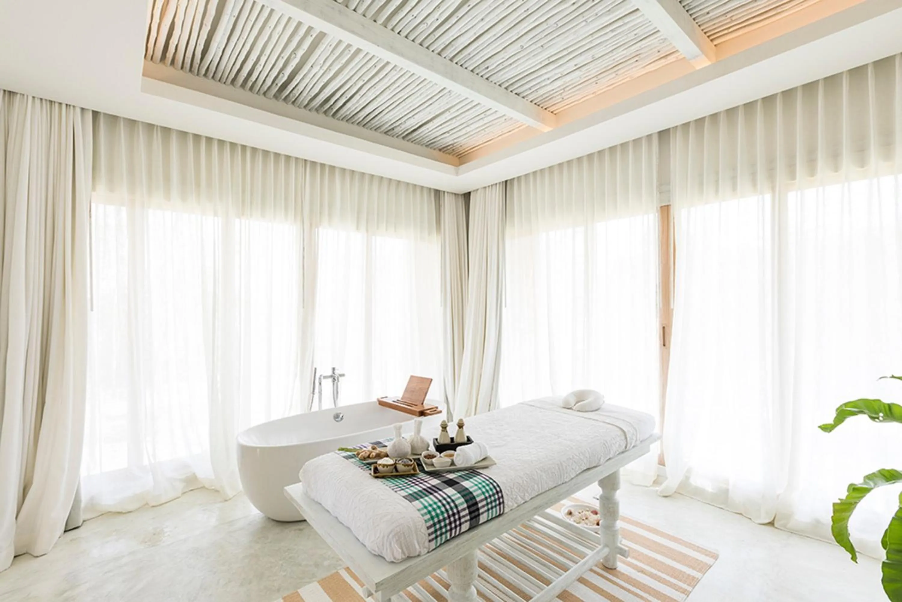 Massage, Bed in Cape Kudu Hotel, Koh Yao Noi