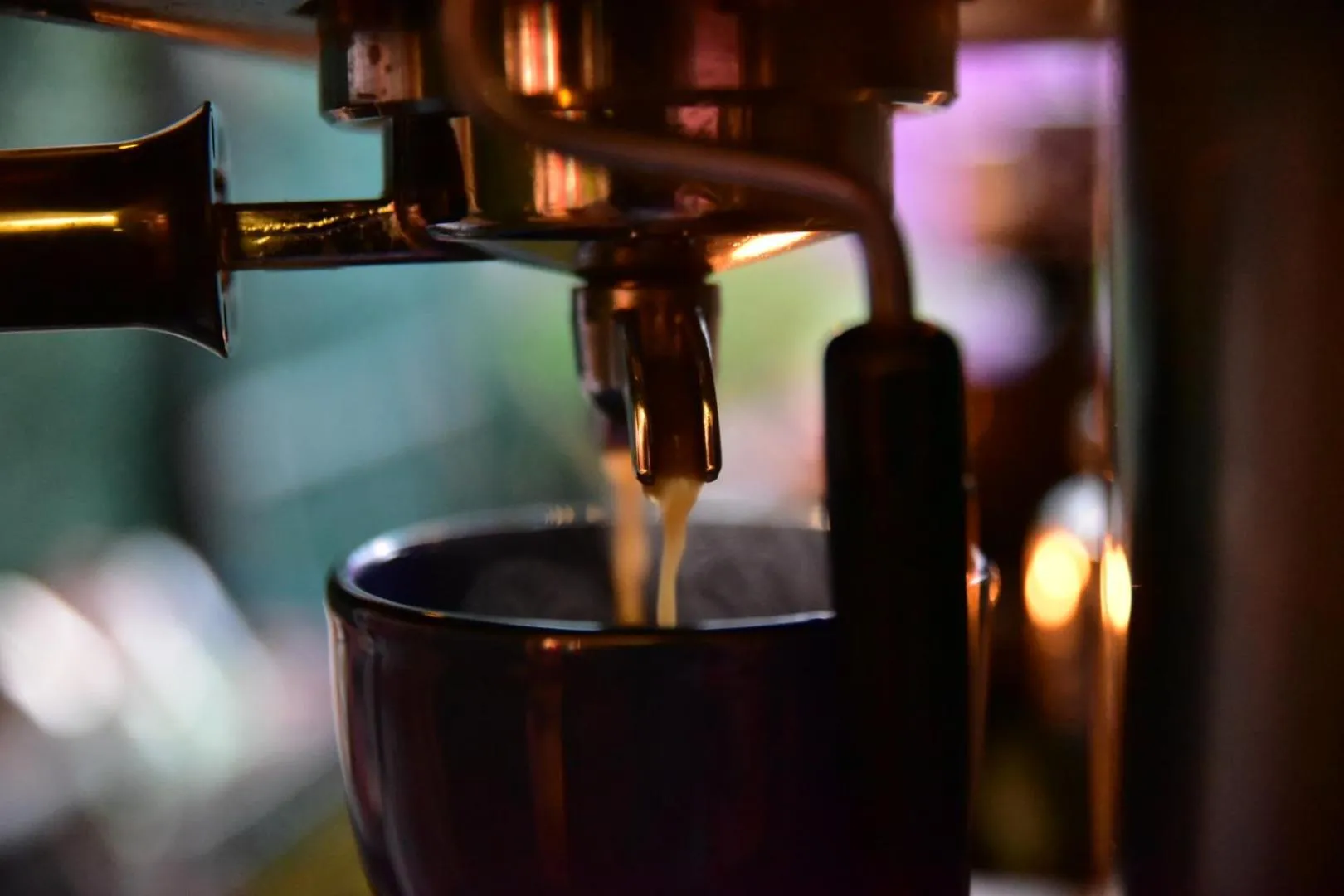 Drinks in Paapu House