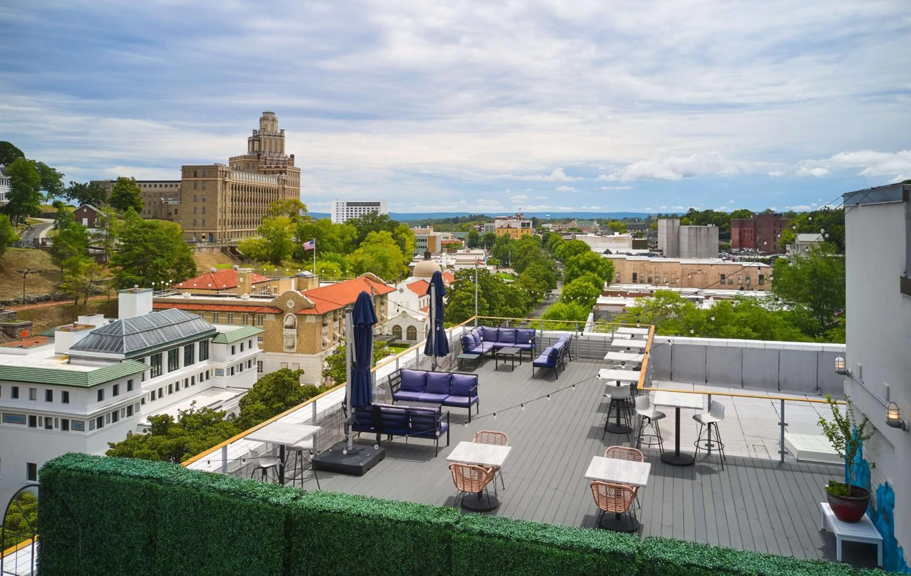 Restaurant/places to eat in The Waters Hot Springs, Tapestry Collection by Hilton