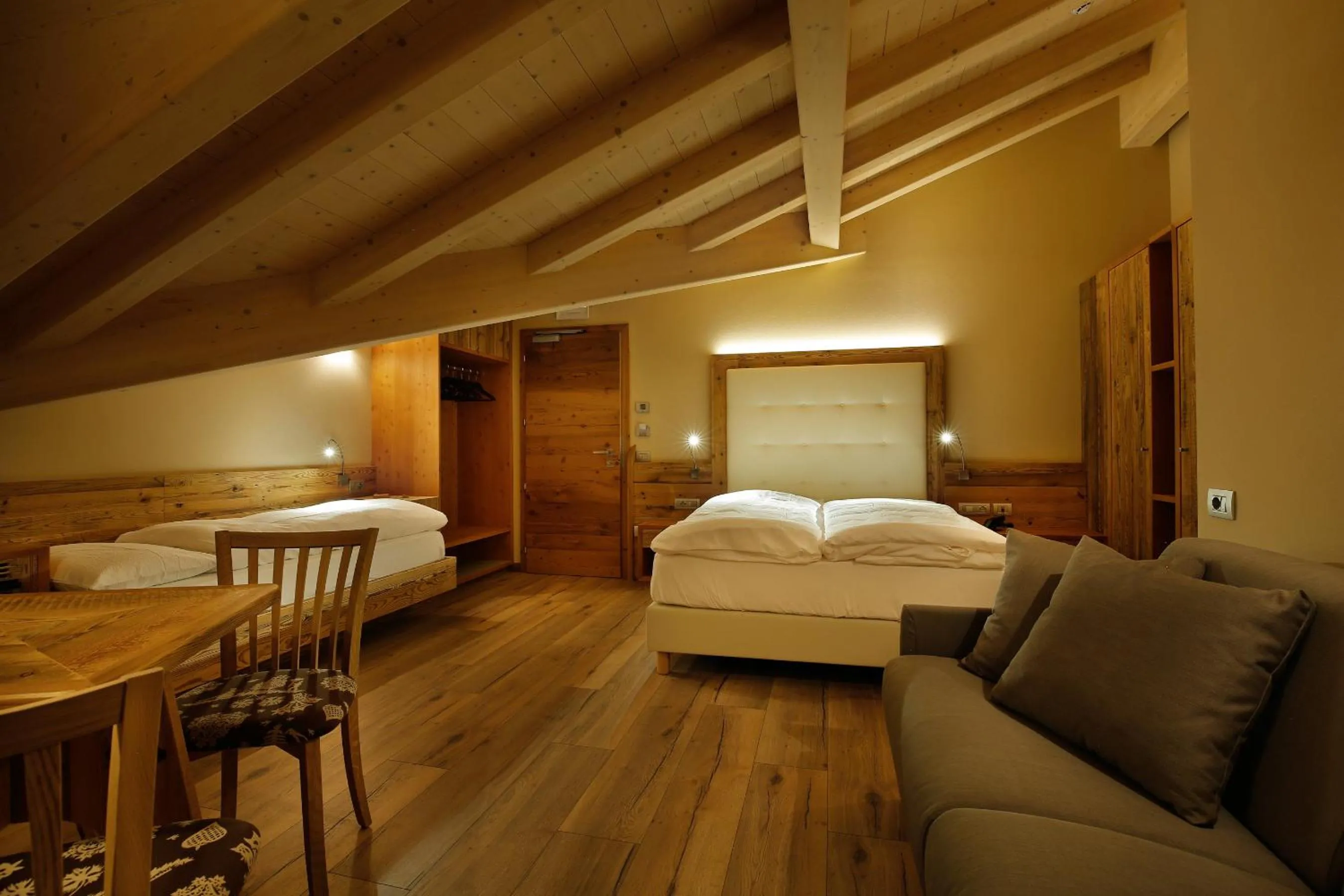 Photo of the whole room, Bed in Albergo Garnì Antico Mas del Medico