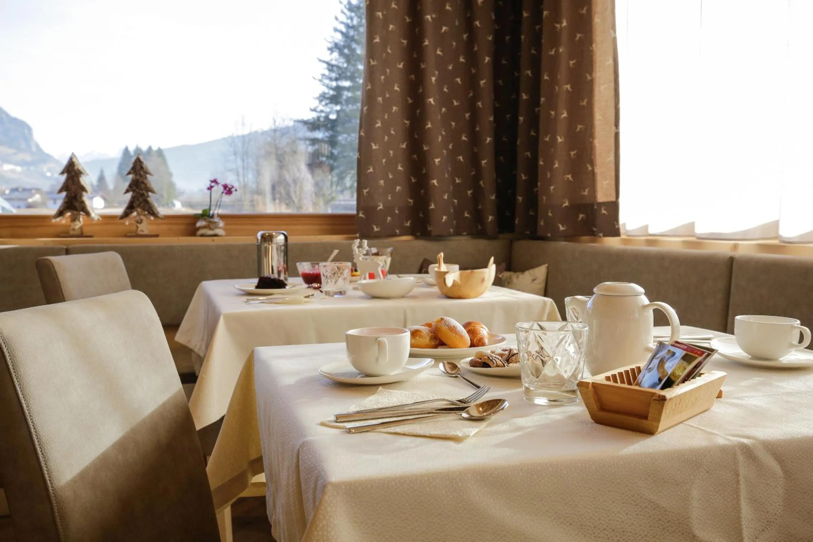 Continental breakfast in Albergo Garnì Antico Mas del Medico