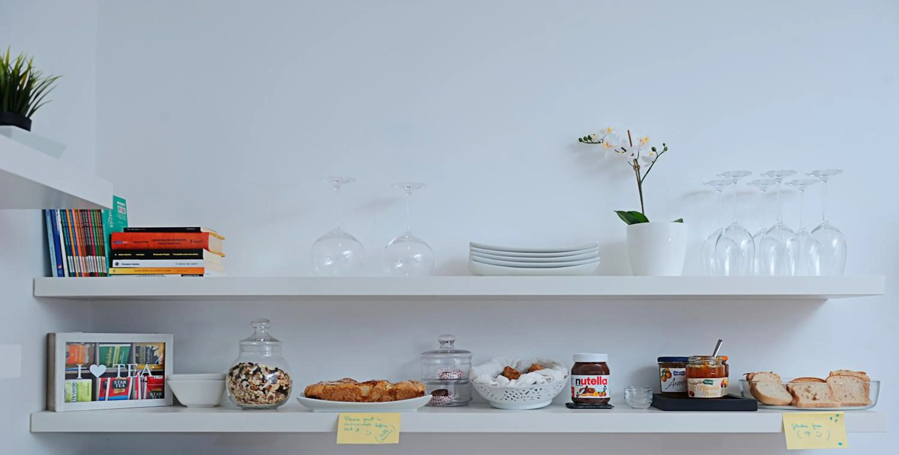 Food close-up in Atticobianco B&B