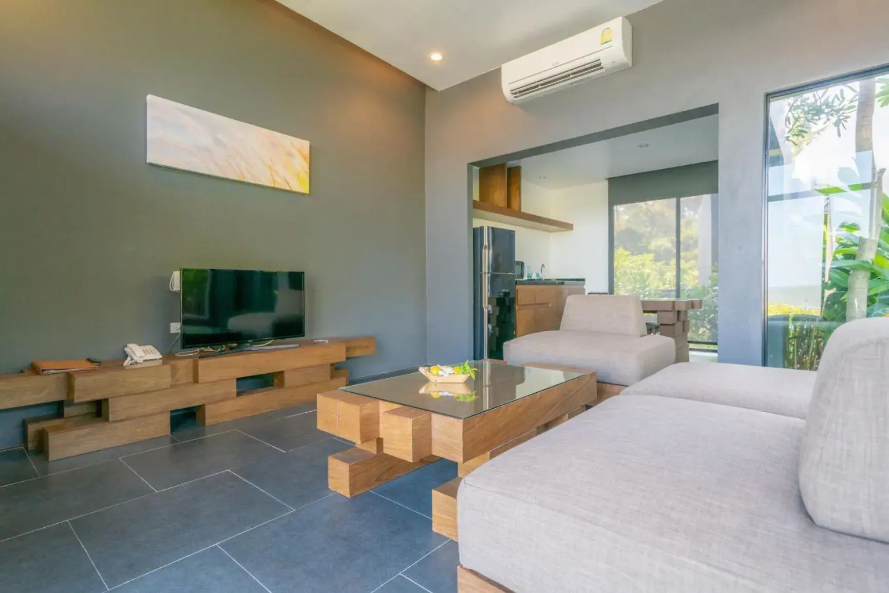 Living room in SEAnery Beach Resort Living room in SEAnery Beach Resort