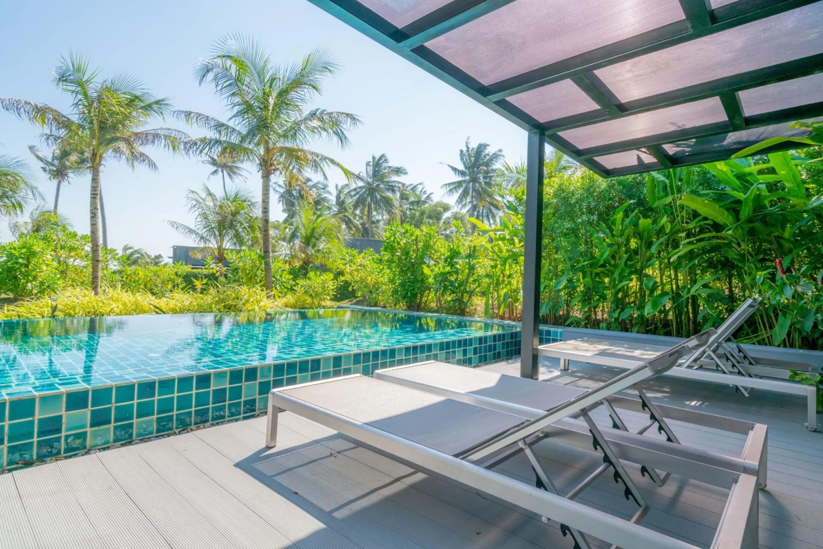 Balcony/Terrace in SEAnery Beach Resort